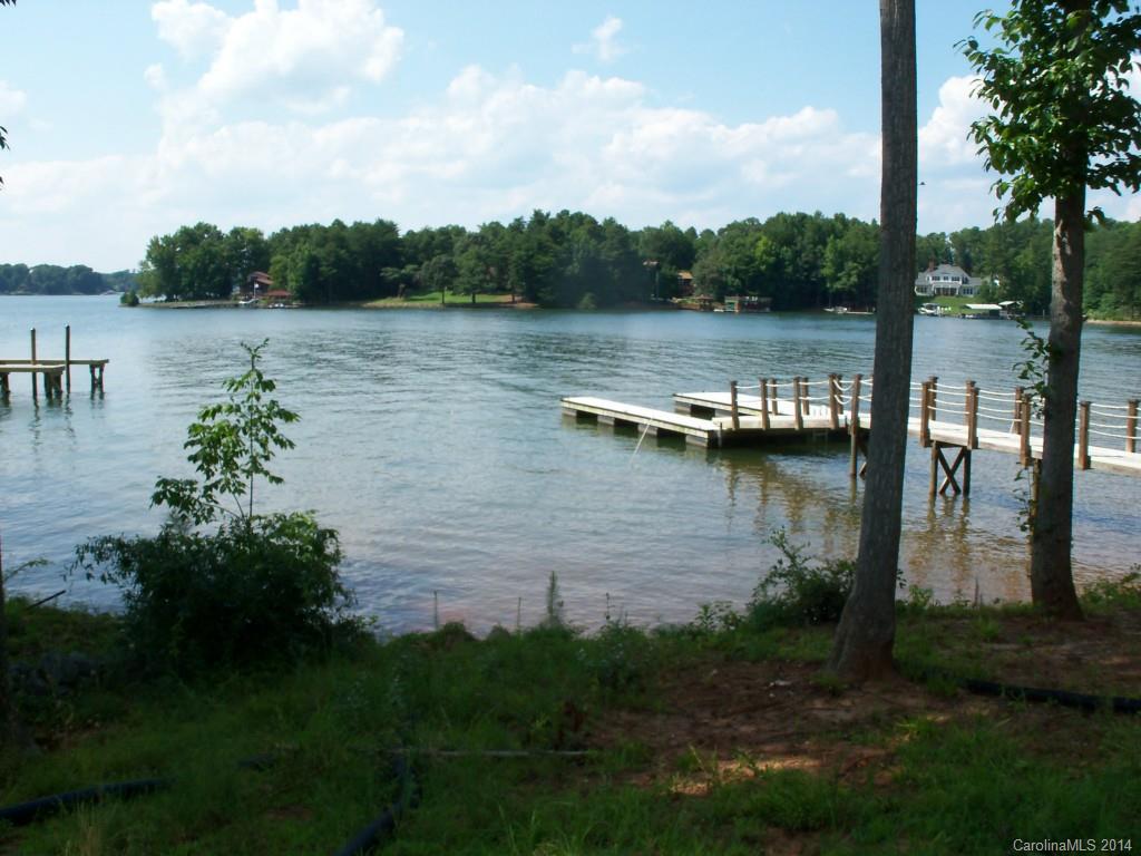 Tuskarora Point - Residential