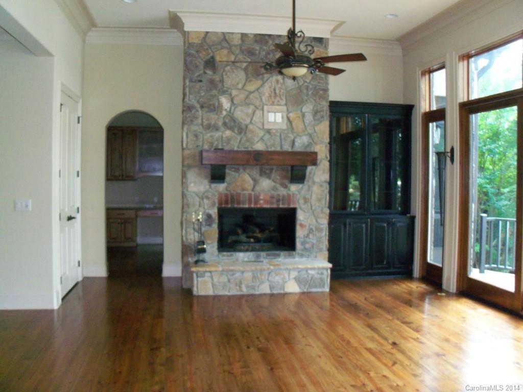 Tuskarora Point - Residential