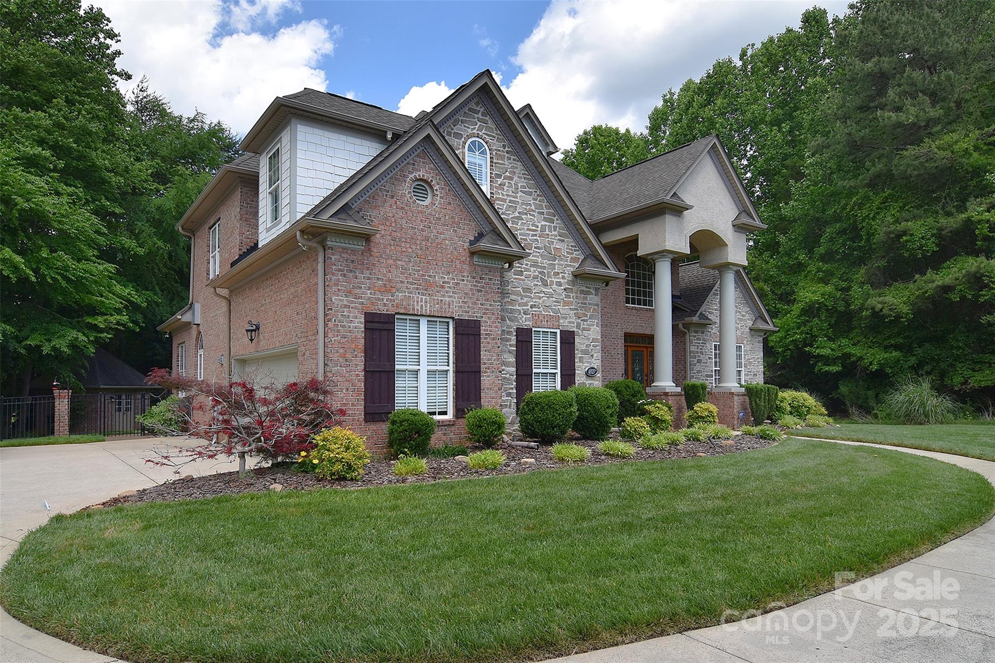 6927 Ellington Farm Lane