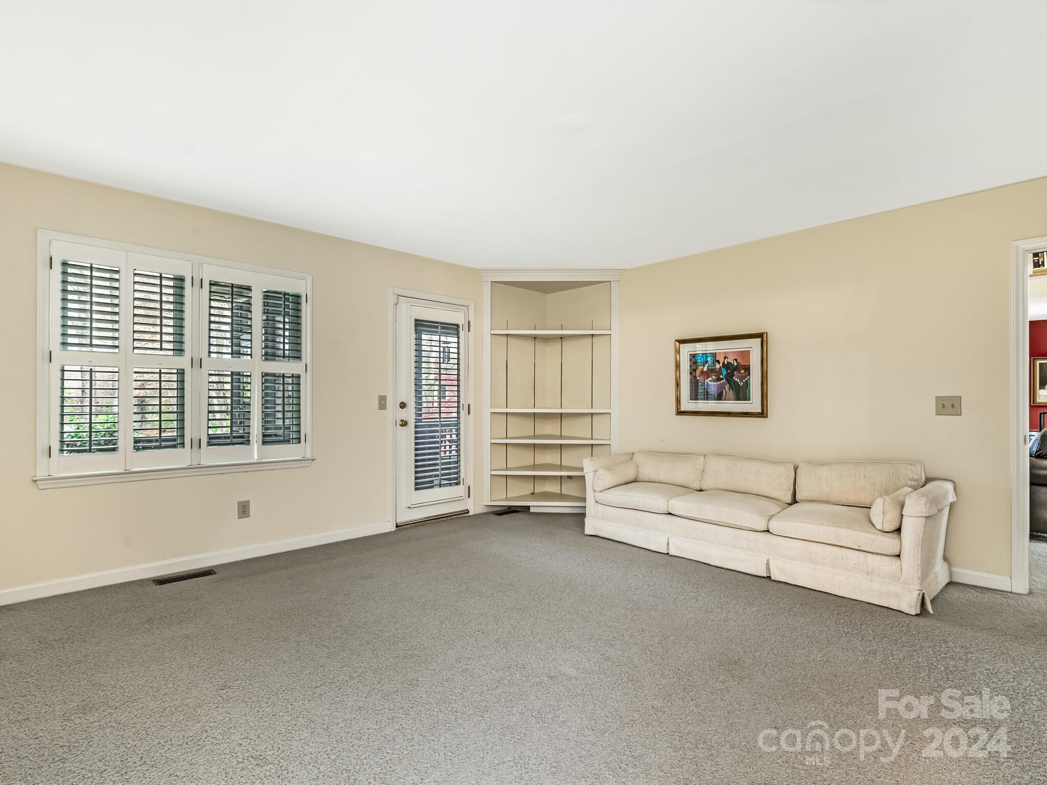 Carsons Pond - Residential