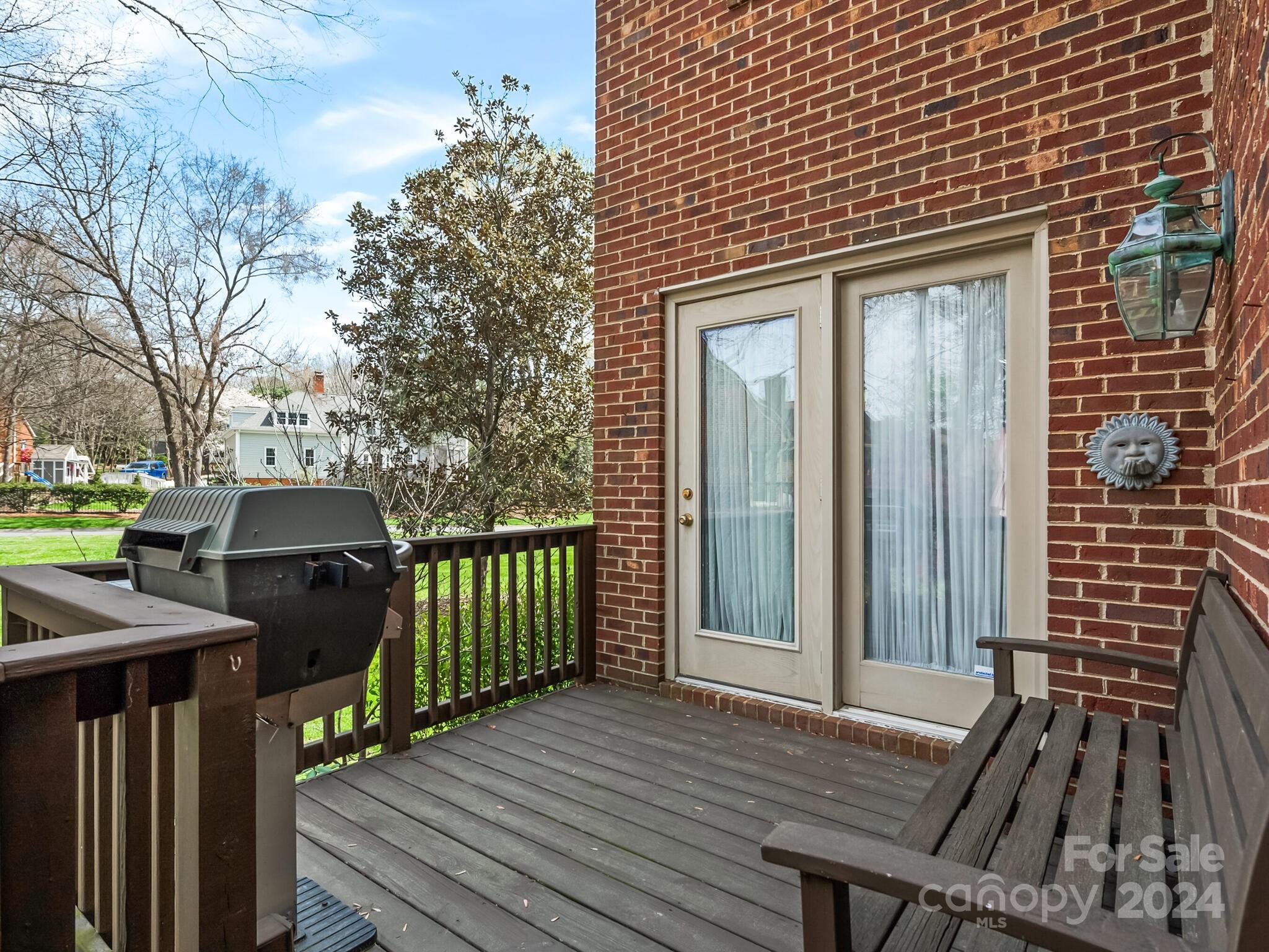 Carsons Pond - Residential