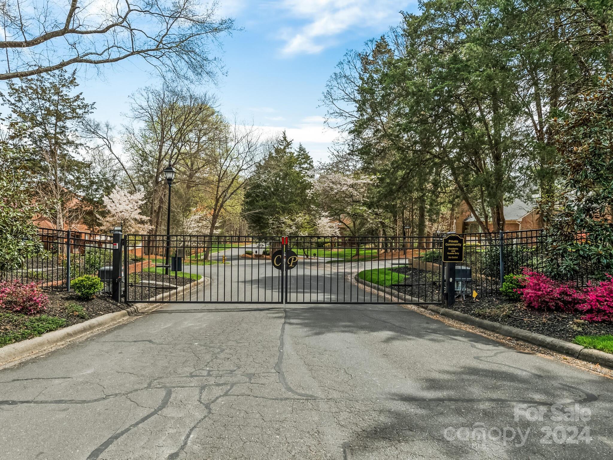 Carsons Pond - Residential