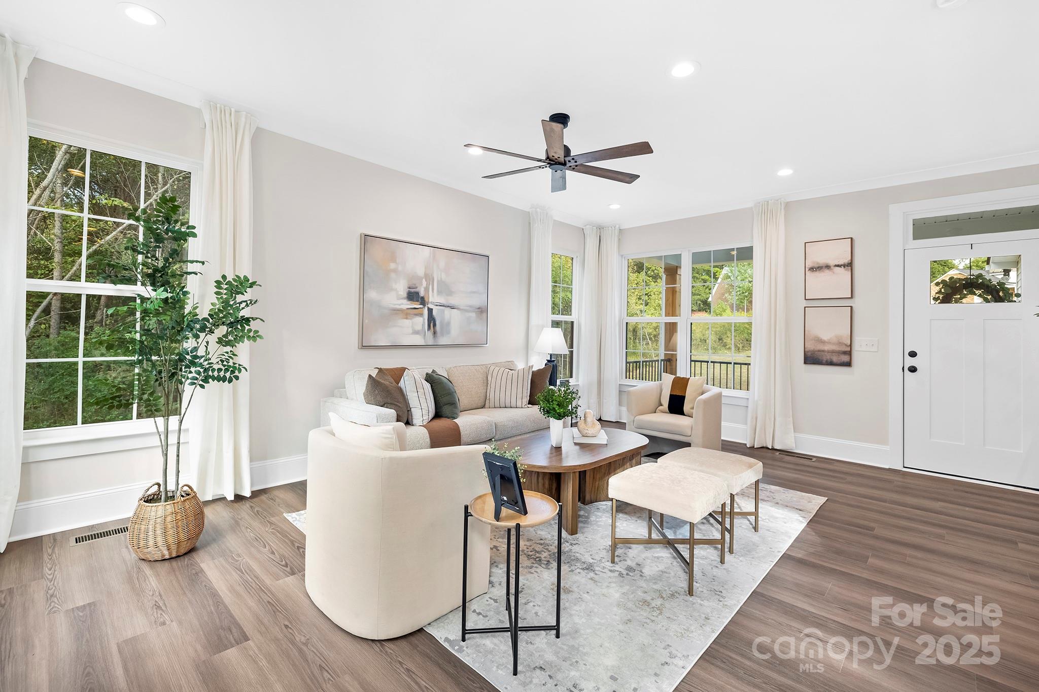 865 Old Farm Road L24
