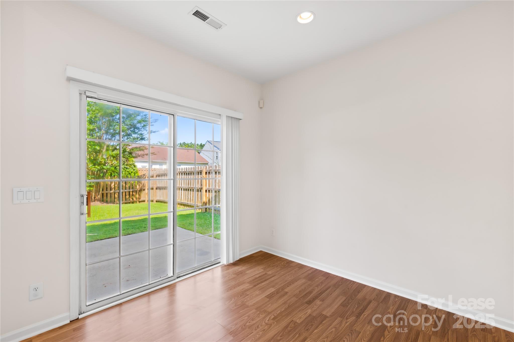 Southampton Commons - Residential Lease