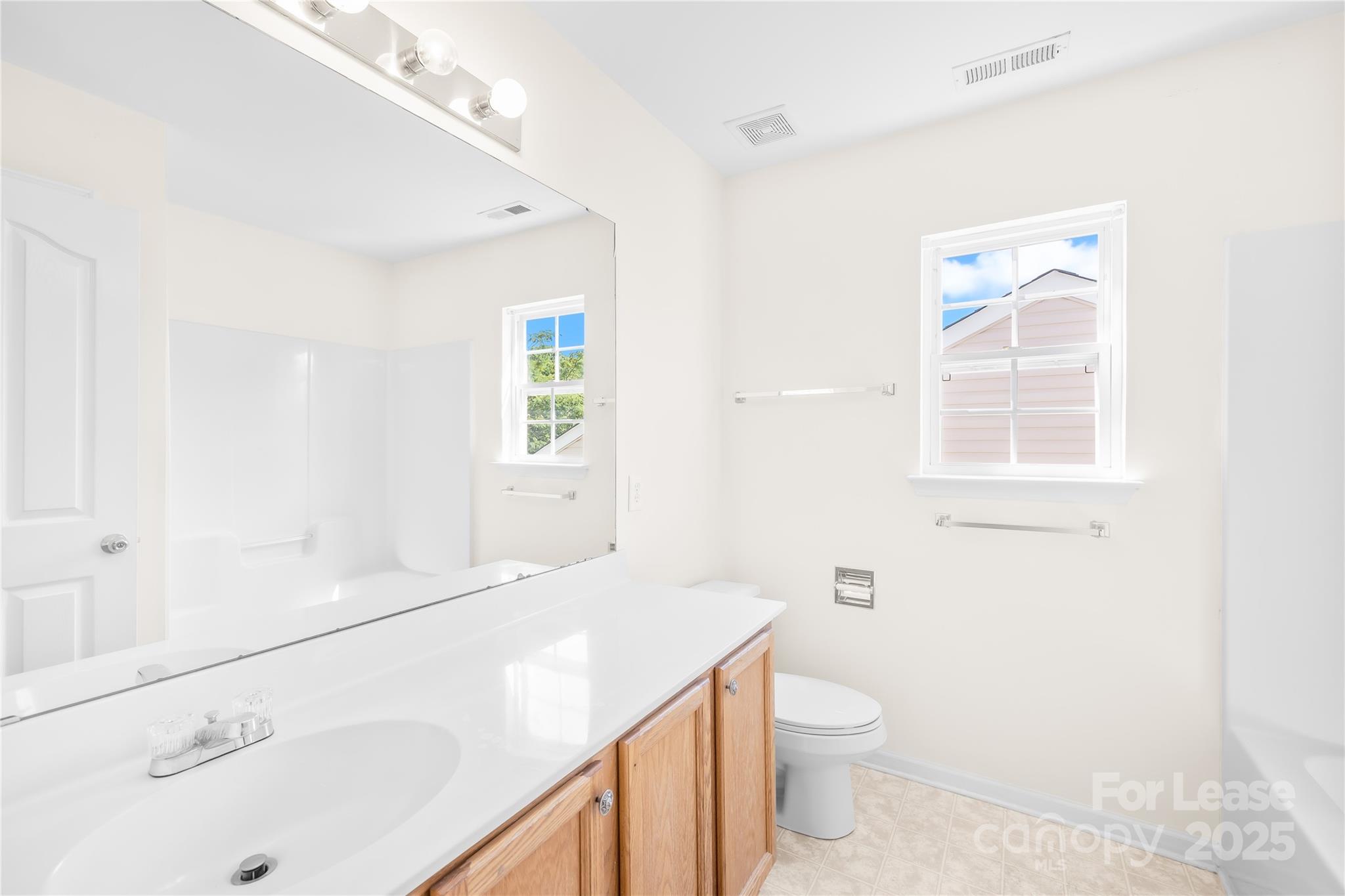 Southampton Commons - Residential Lease