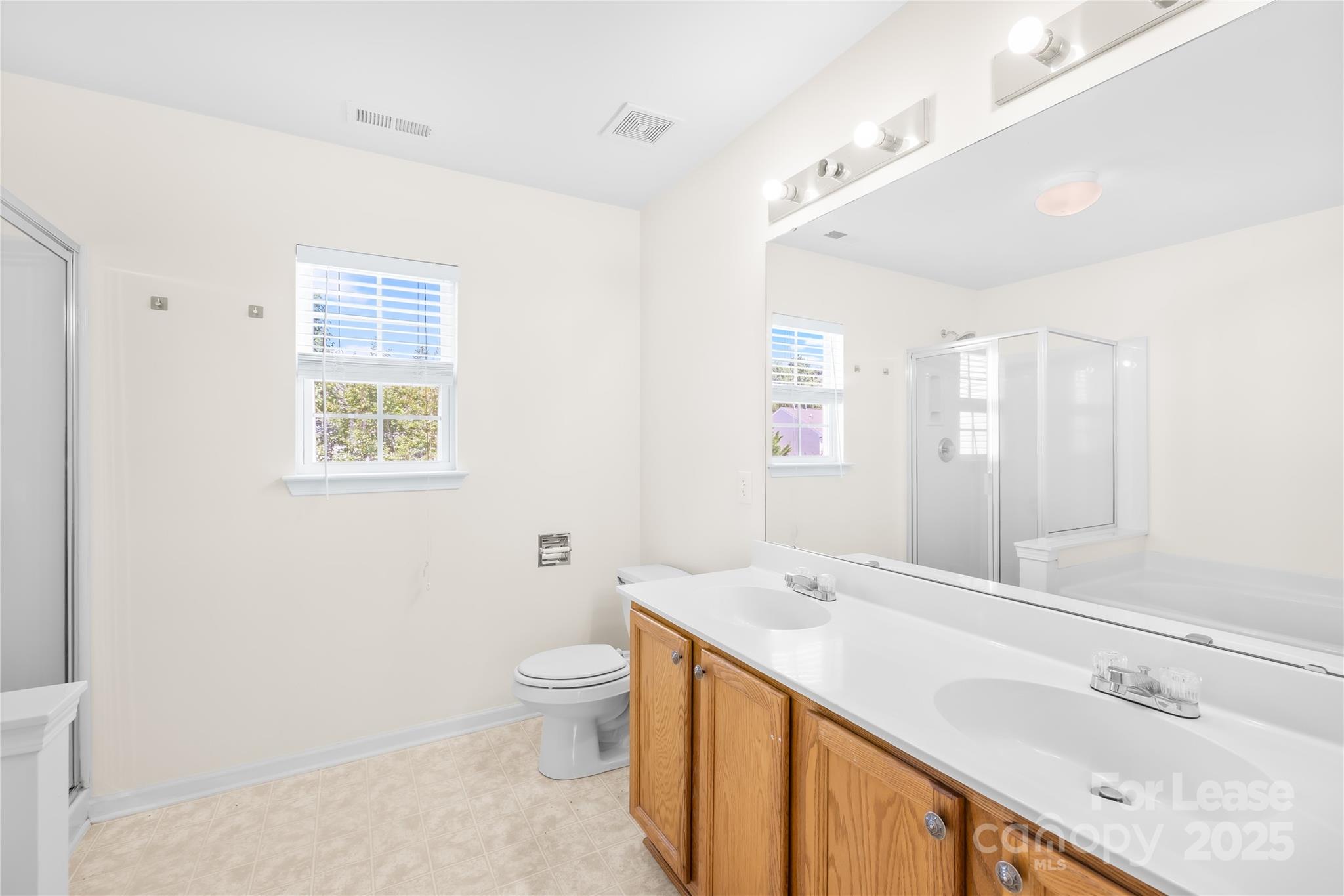 Southampton Commons - Residential Lease