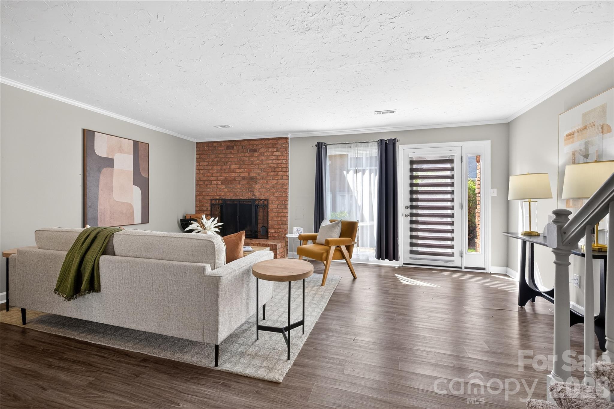 311 Silverleaf Circle