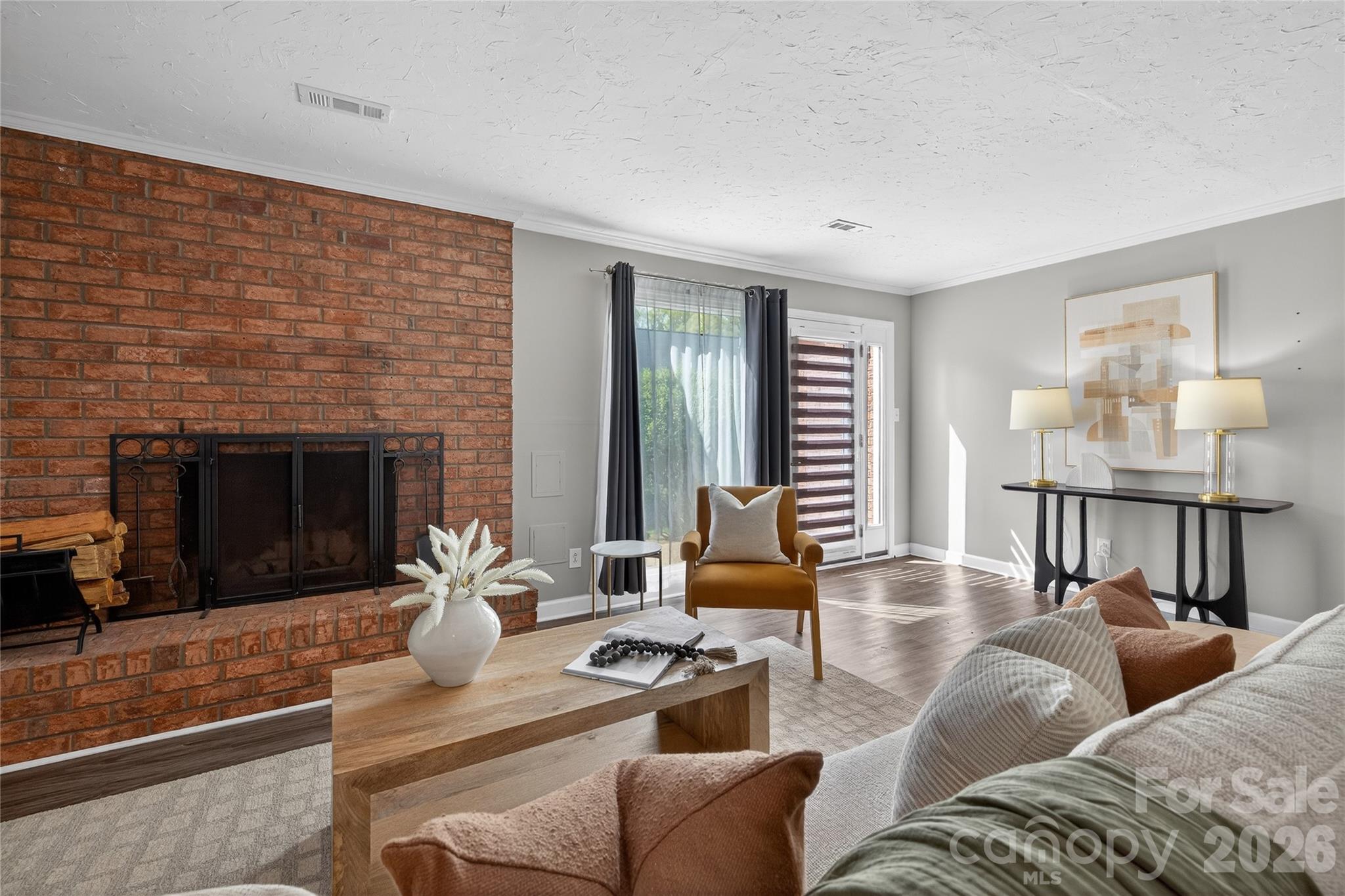 311 Silverleaf Circle