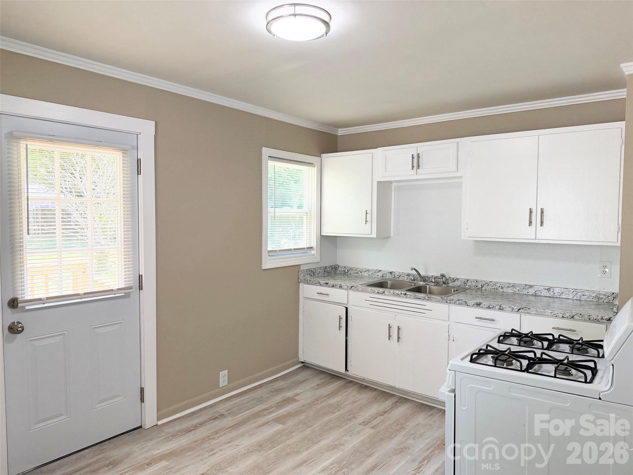Sunset Park - Residential
