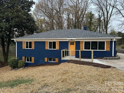 5000 Hoover Drive Charlotte NC 28269