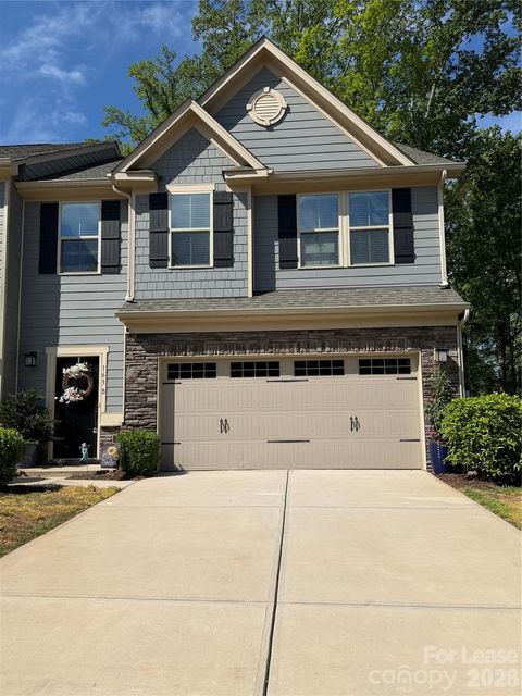 Photo of 163 Beacon Drive #B, Mooresville, NC 28117 (MLS # 4367358)