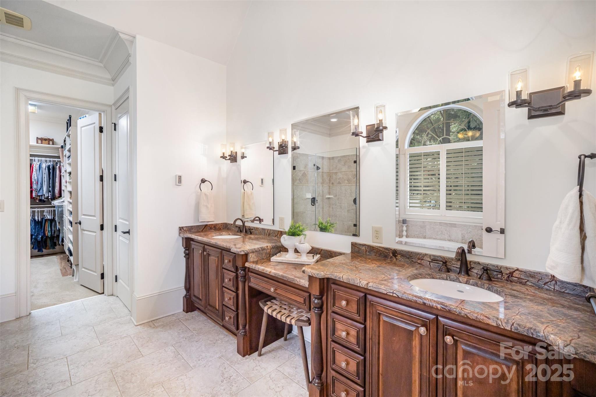 Stratford Hall - Residential