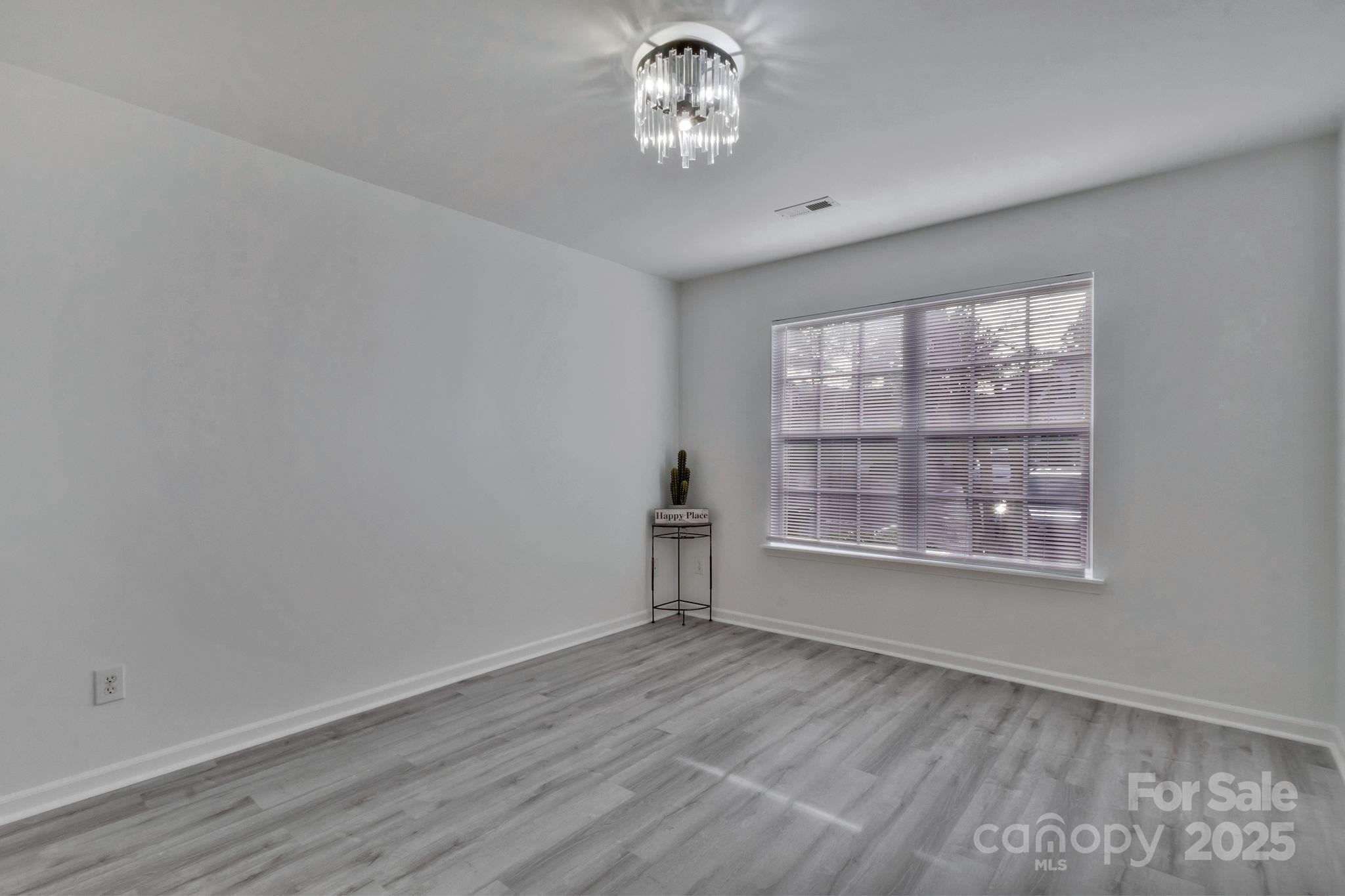 Windsor Trace - Residential