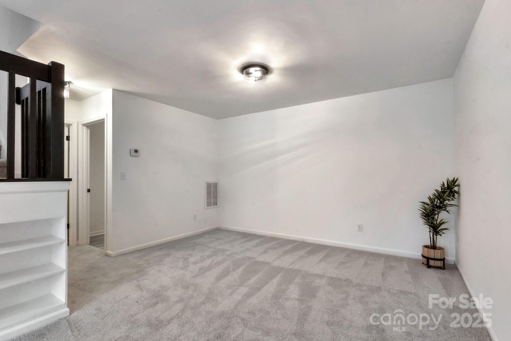 Windsor Trace - Residential