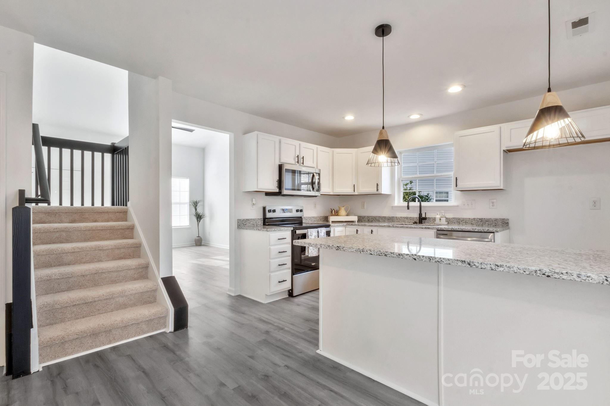 Windsor Trace - Residential