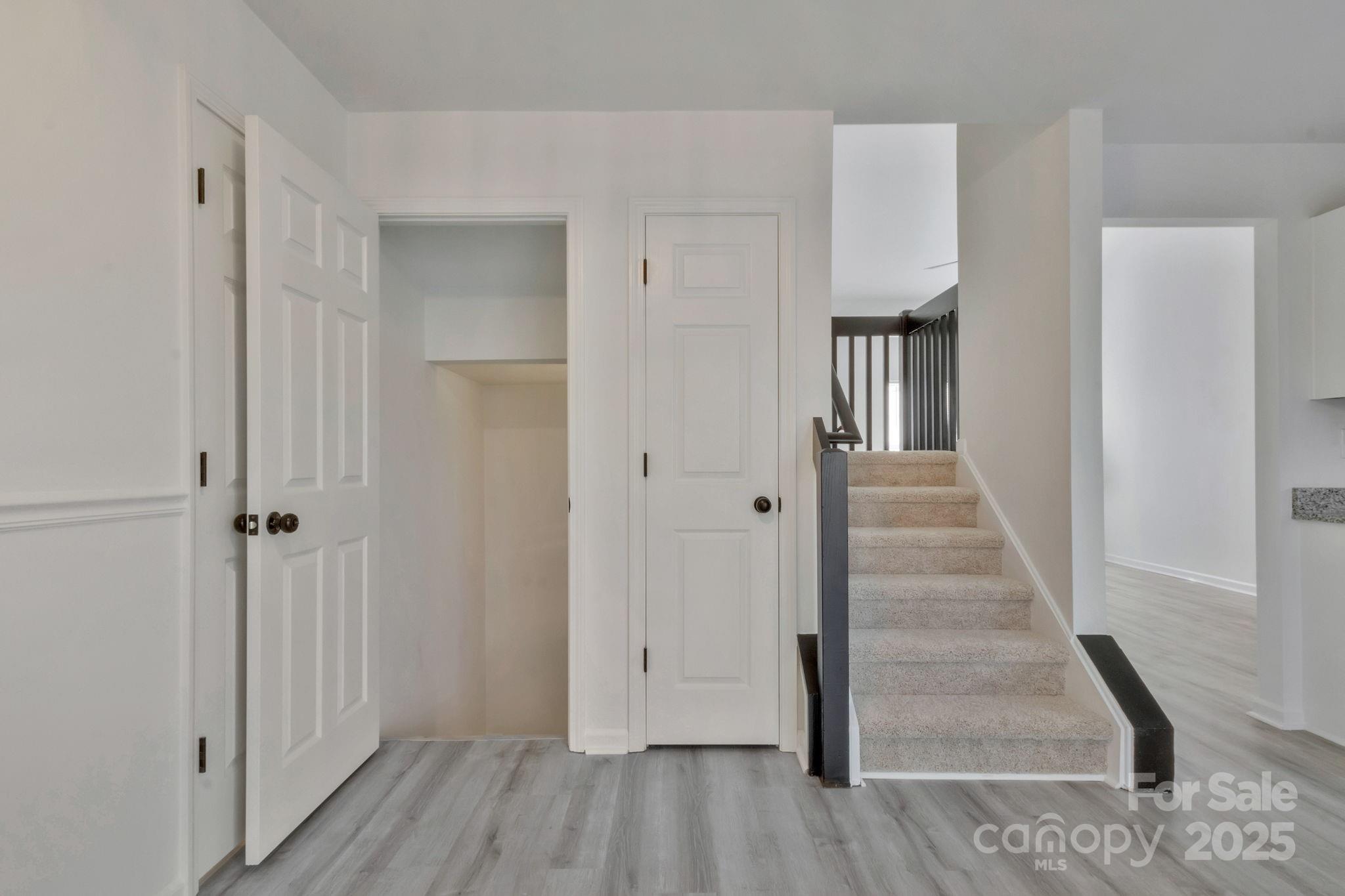 Windsor Trace - Residential