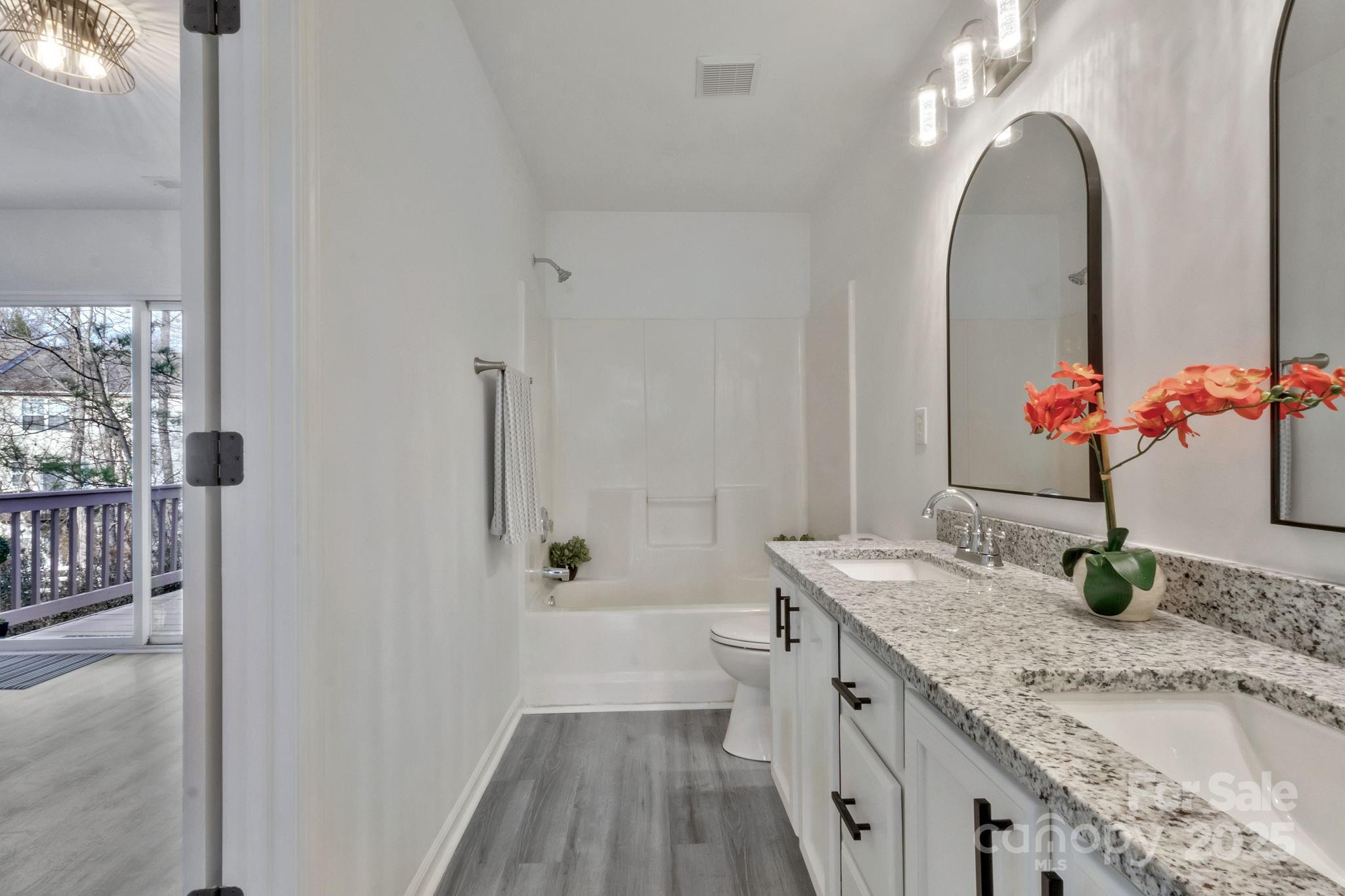 Windsor Trace - Residential