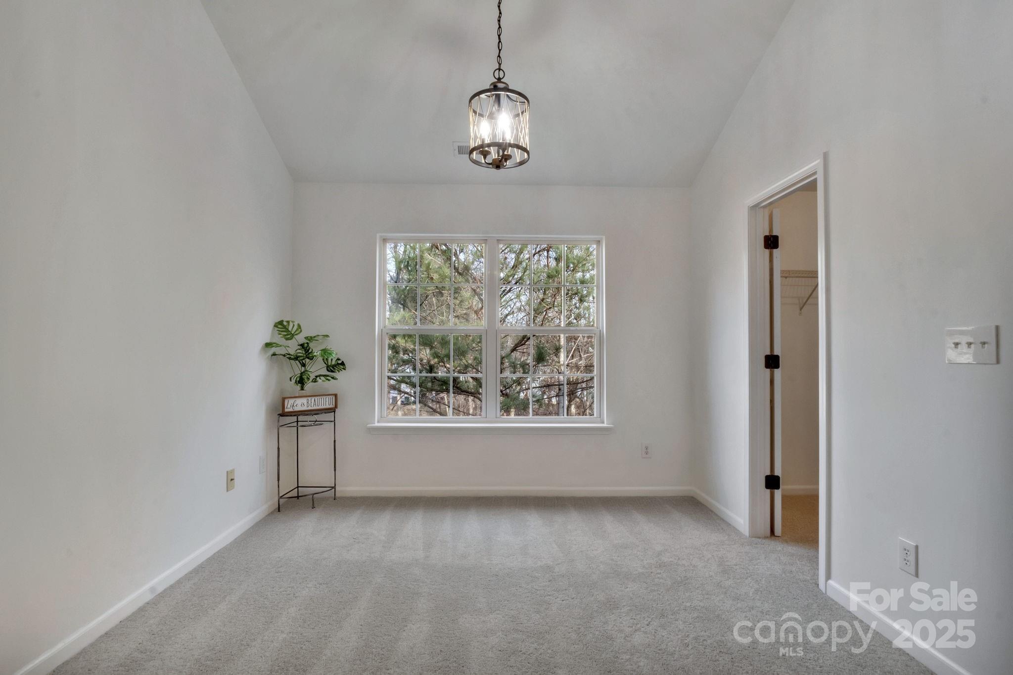 Windsor Trace - Residential