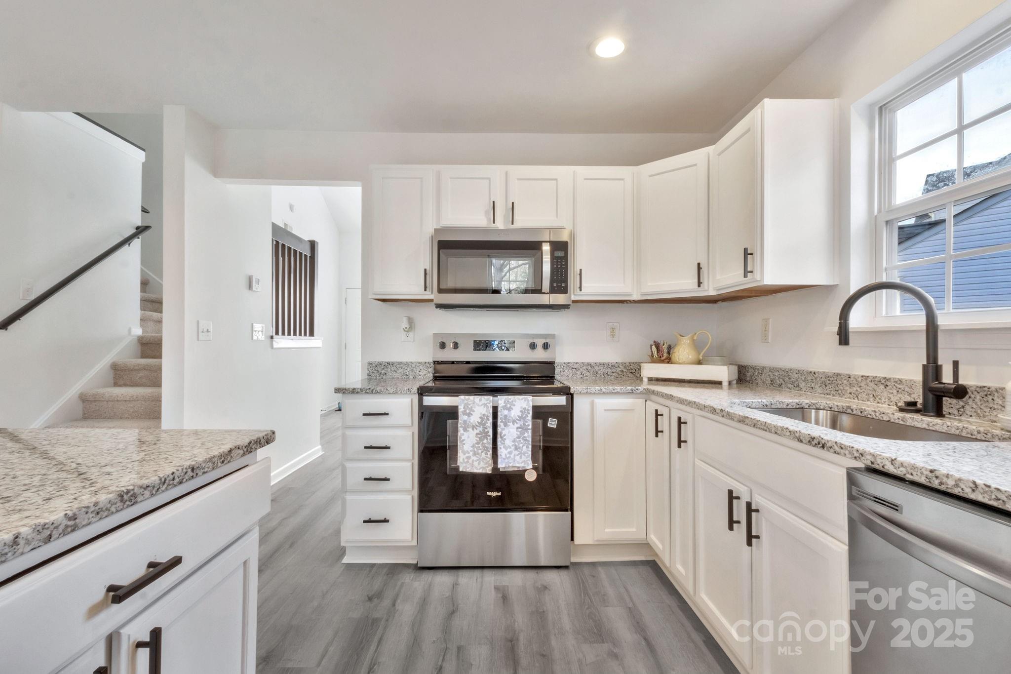 Windsor Trace - Residential