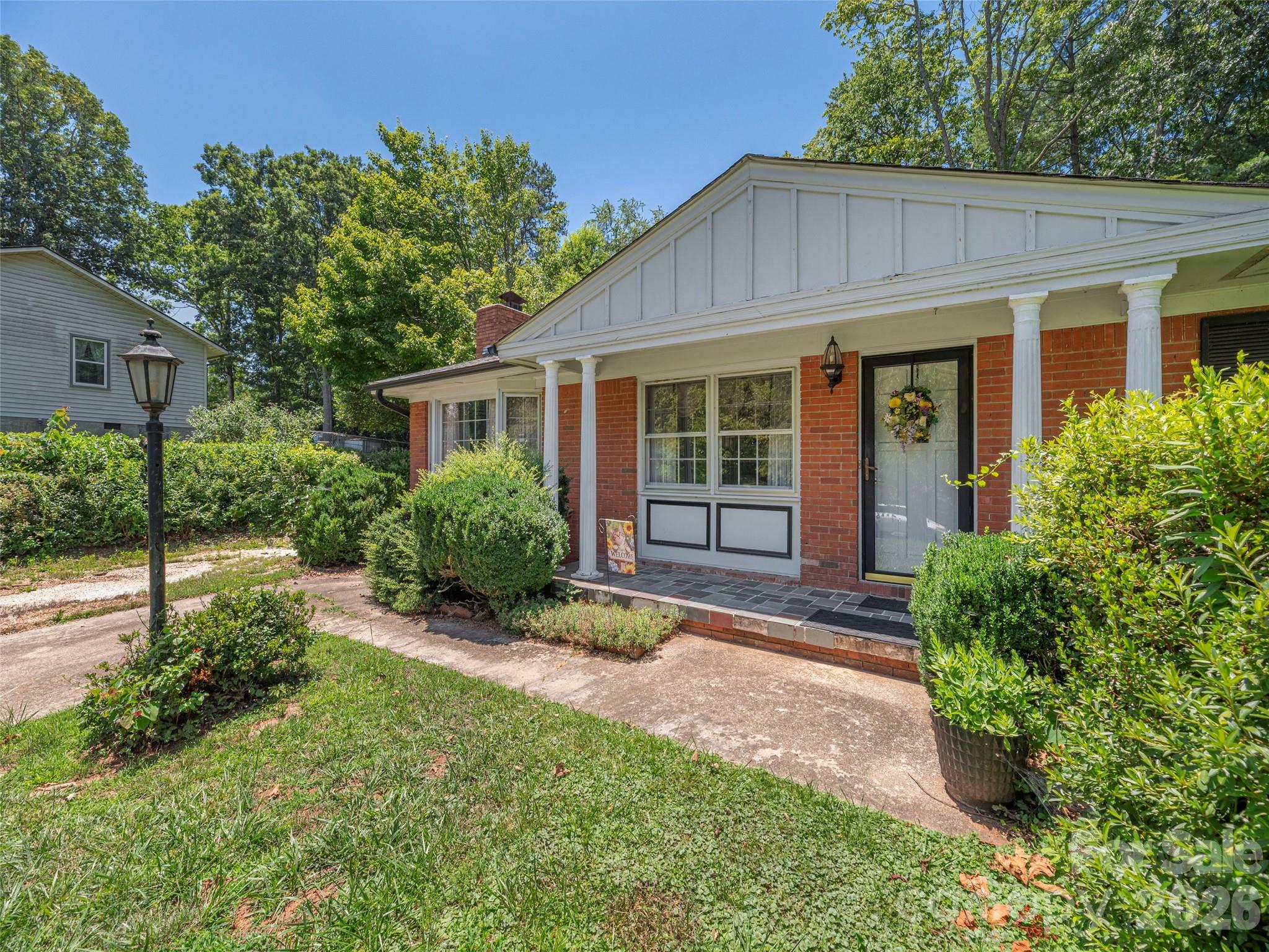 25 Laurel Park Drive