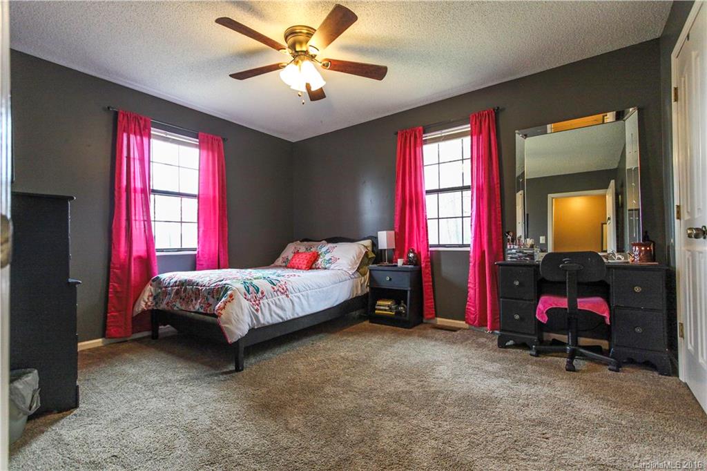 Treebark Acres - Residential