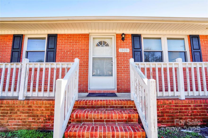 A must see for First time home buyers! Basement has a full bath but is unfinished. would make a great game room.
Ready to move in! Floors are the original wood floors. In the last 5 years the HVAC, windows, hot water heater, have been replaced. No HOA! Roof is five years old