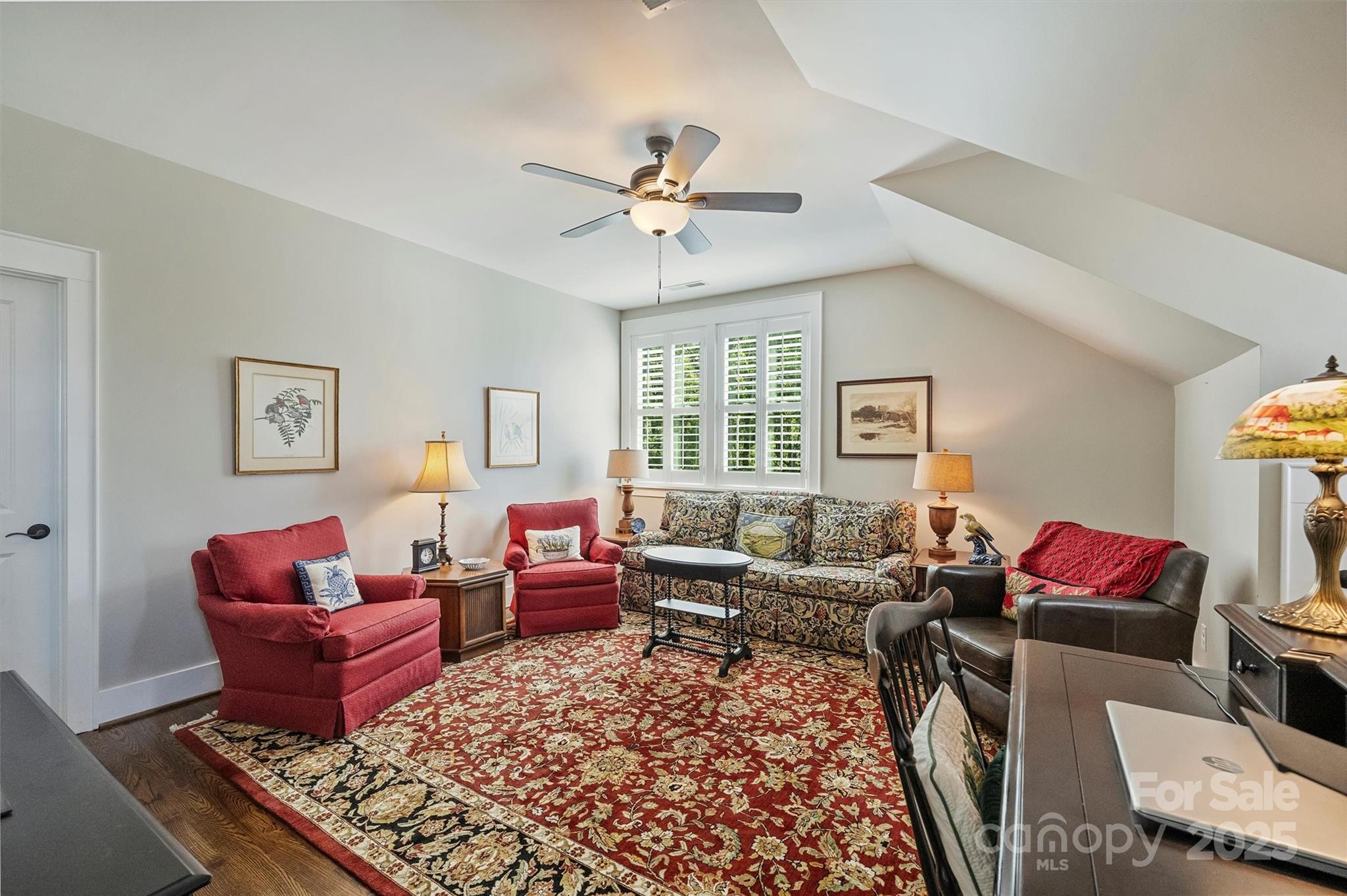 Riverwalk - Residential