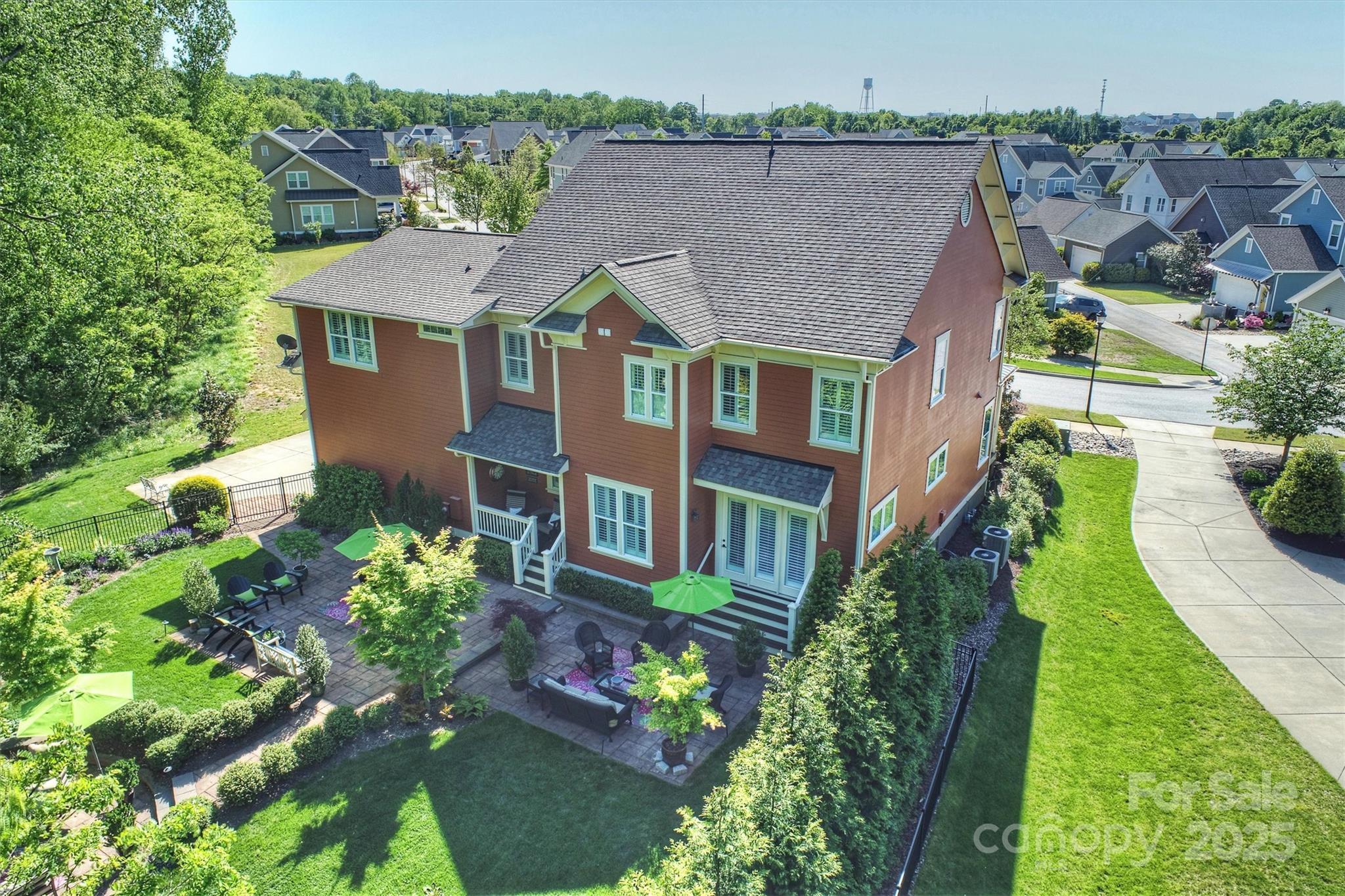 Riverwalk - Residential