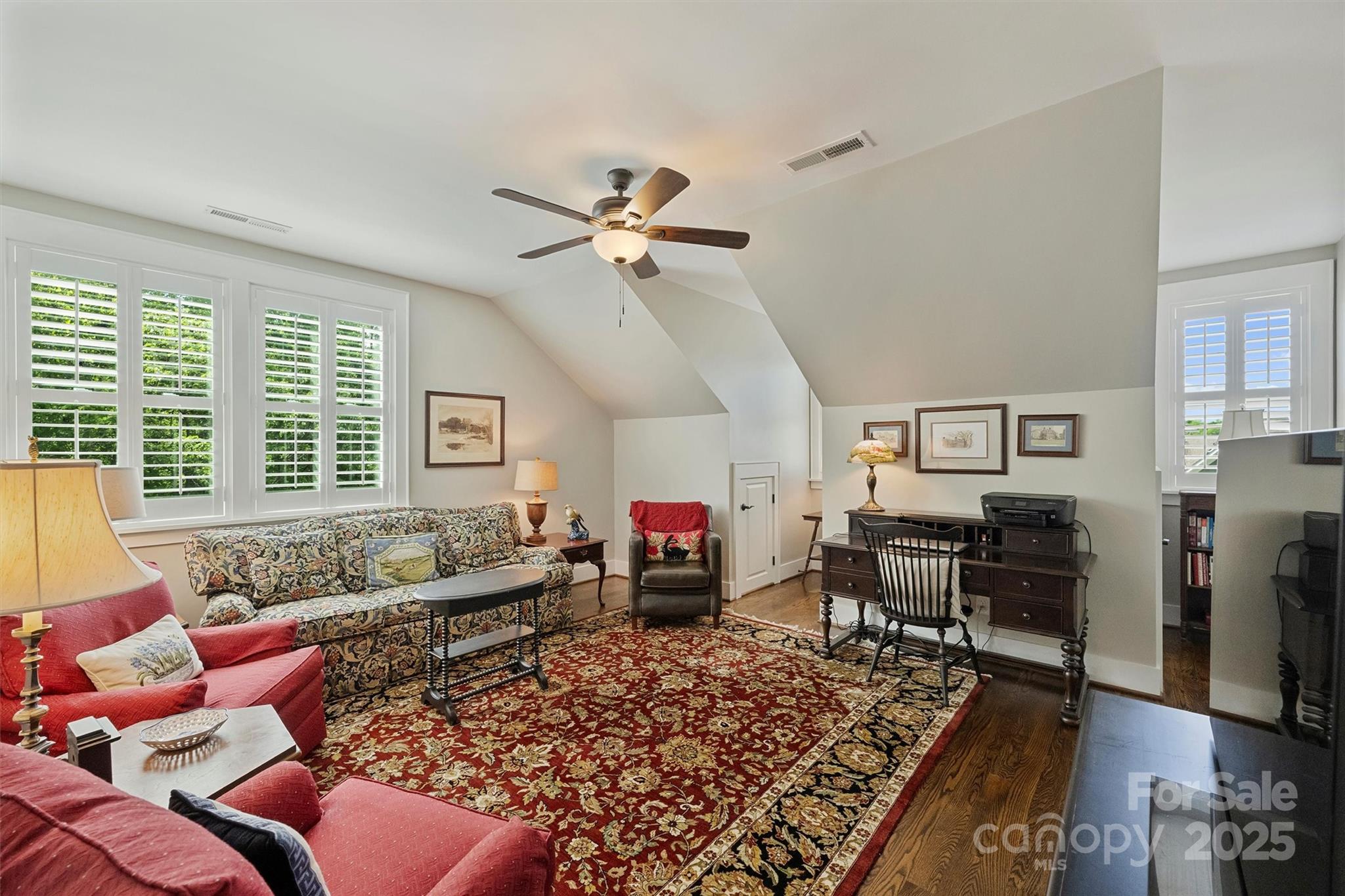 Riverwalk - Residential