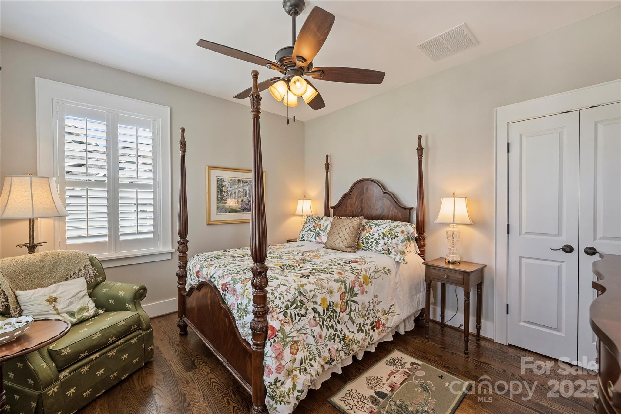 Riverwalk - Residential