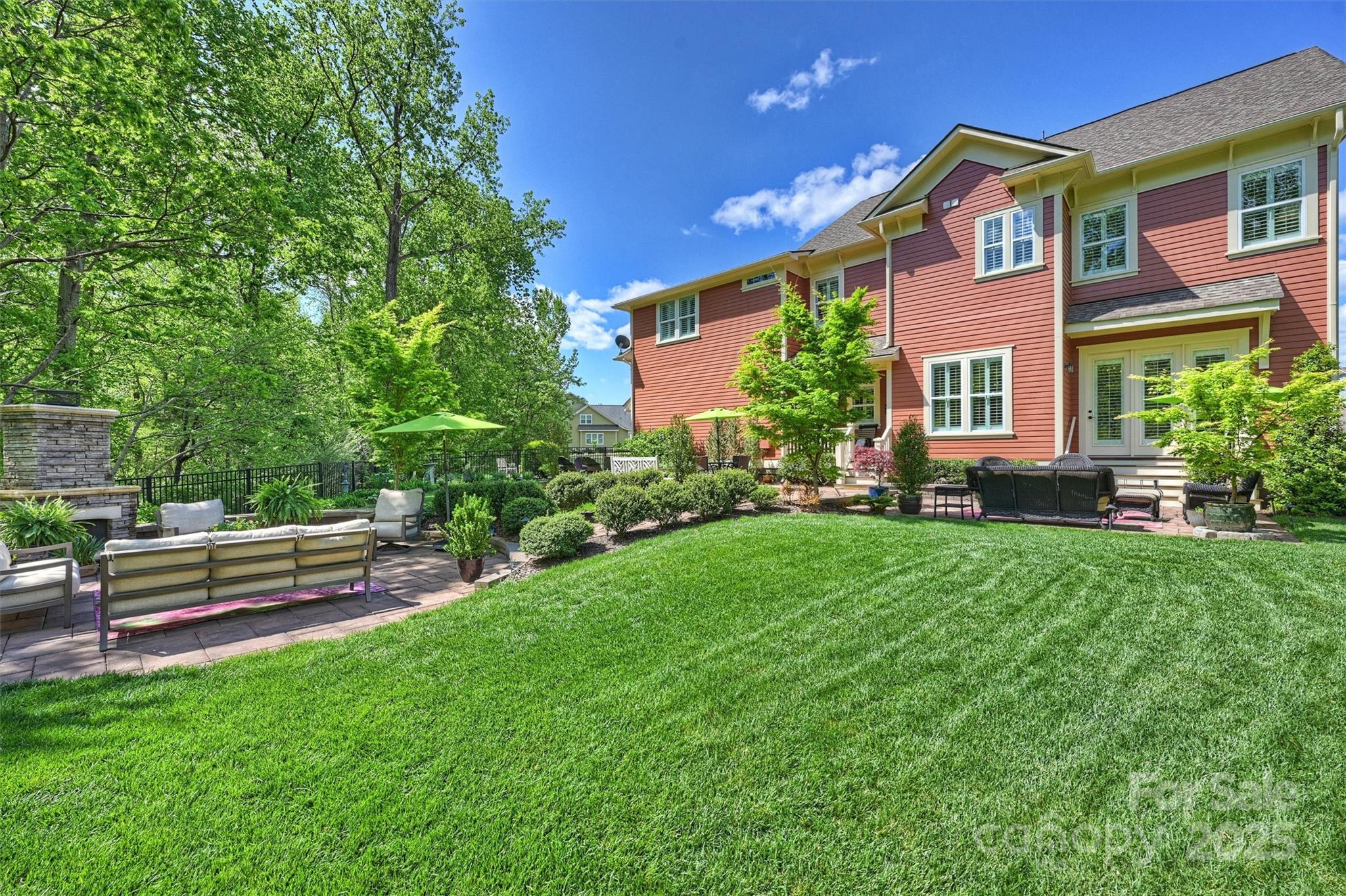 Riverwalk - Residential