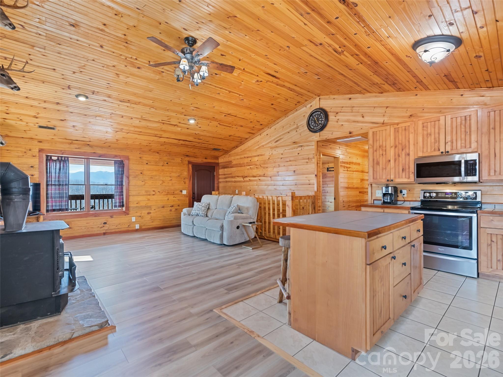 Rustic Ridge - Residential