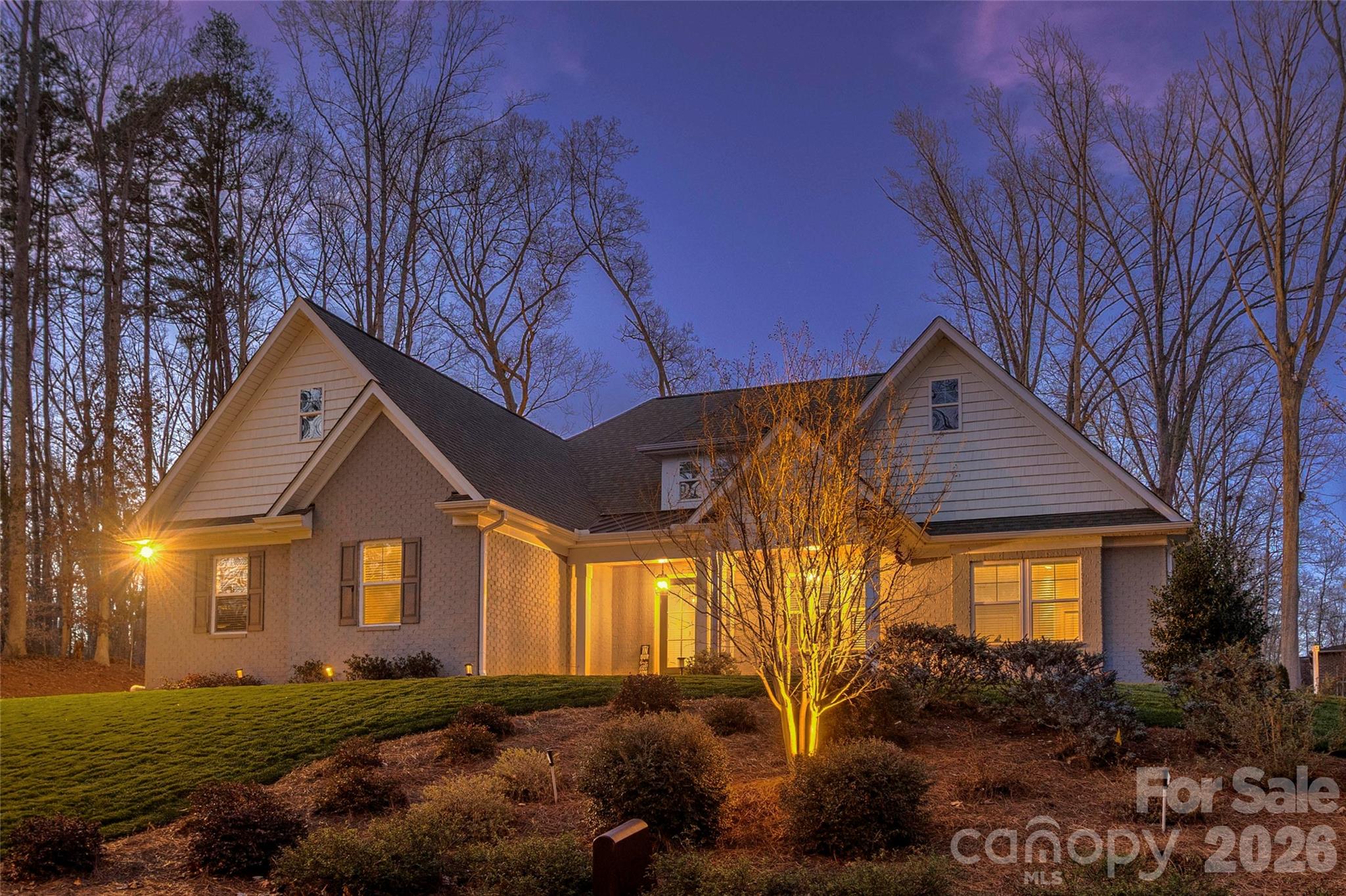 Country Club Hills - Residential