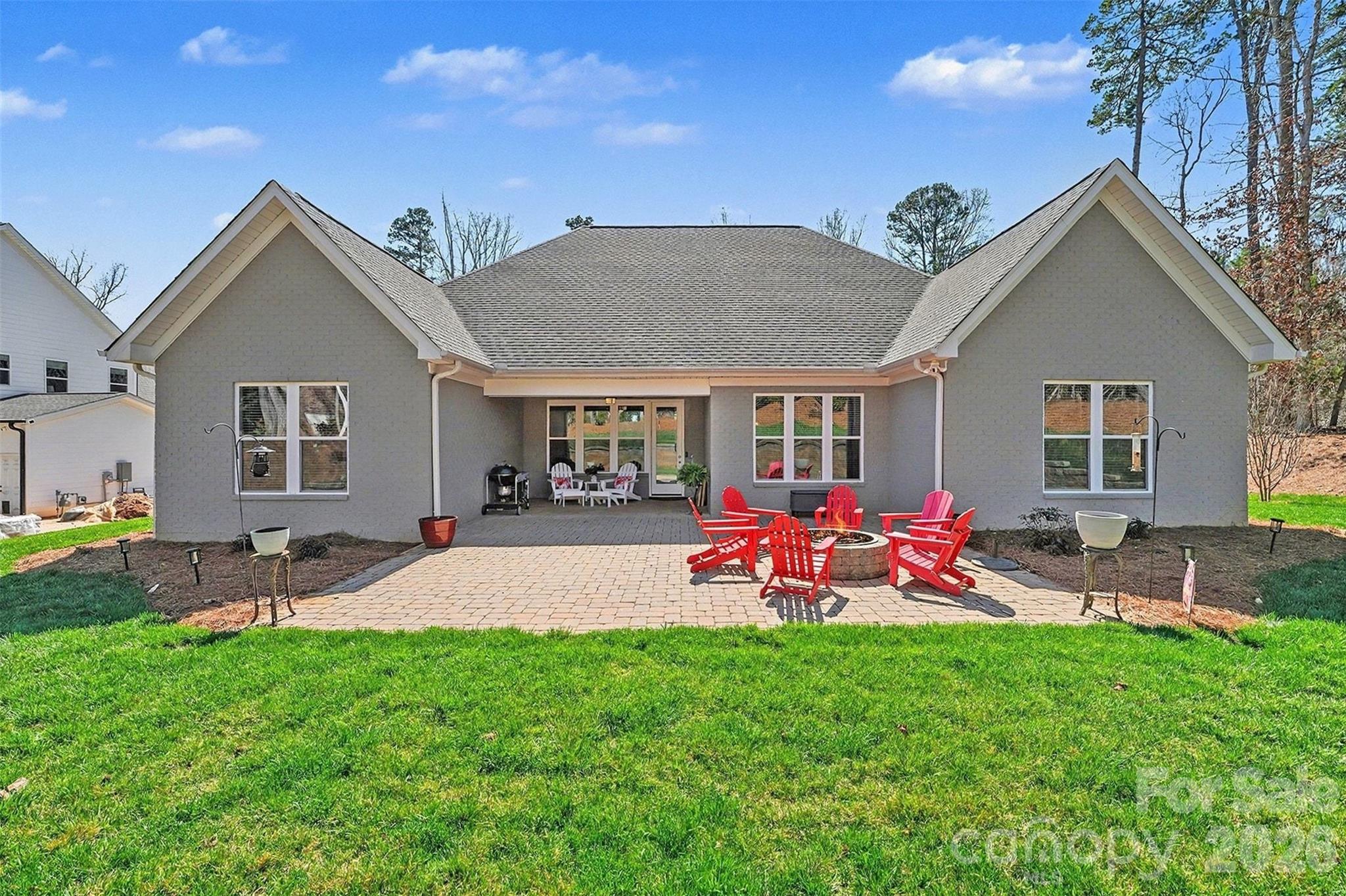Country Club Hills - Residential