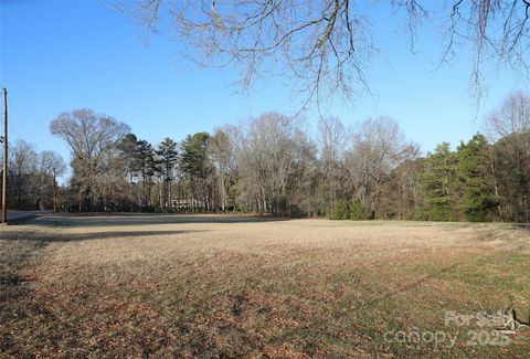 Photo of 7830 Large Oak Lane, Mint Hill, NC 28227 (MLS # 4227030)