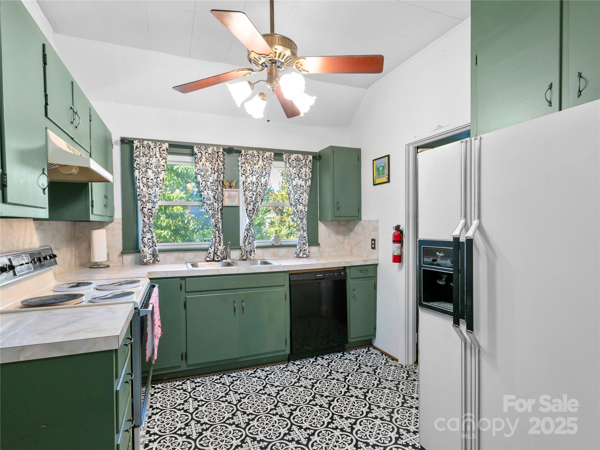 119 John Lee Montgomery Drive