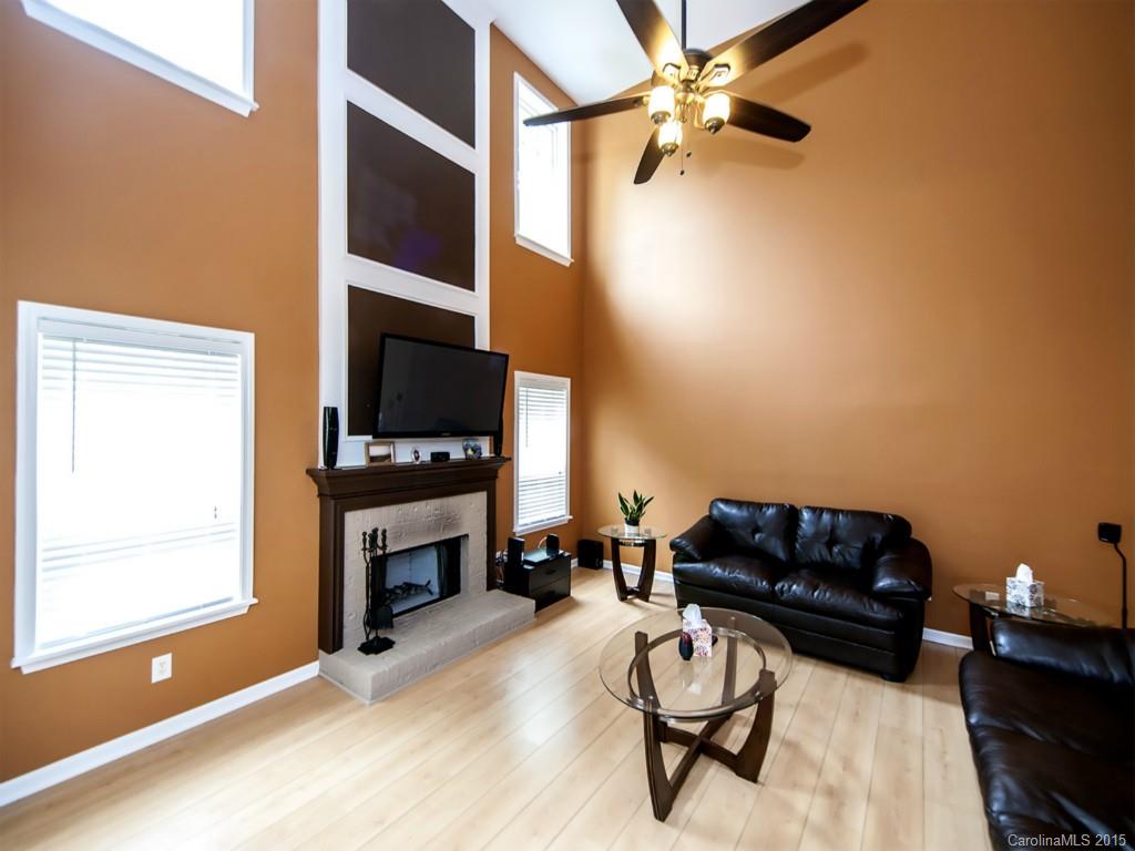 Harbor Club - Residential