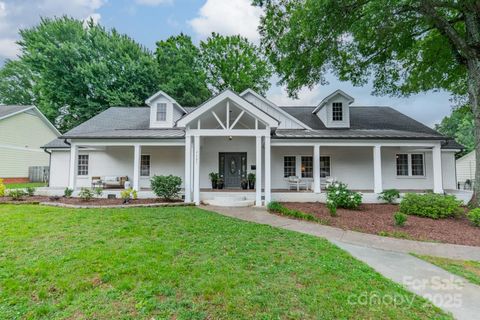 1121 S Wendover Road Charlotte NC 28211