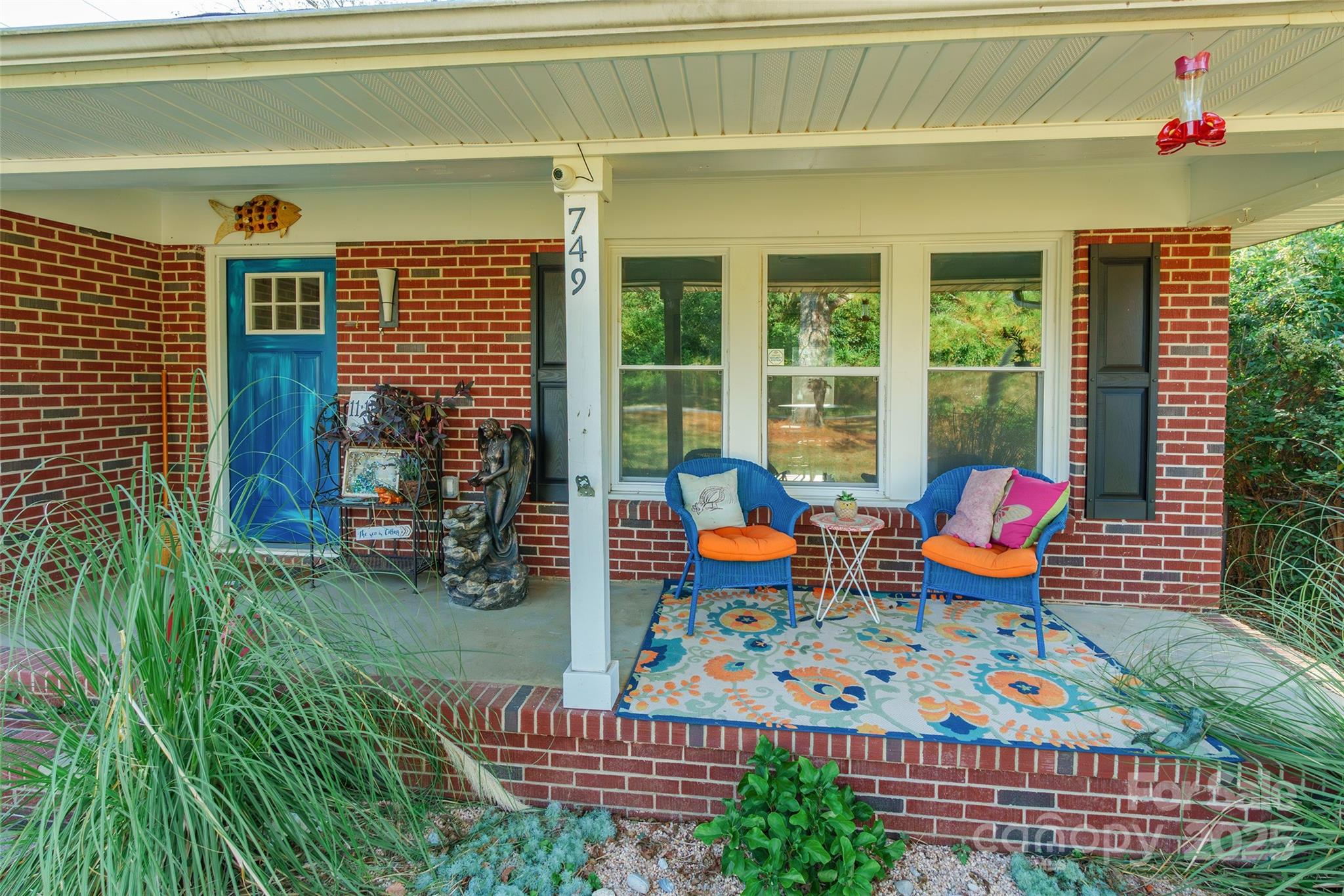 749 Meadowbrook Road