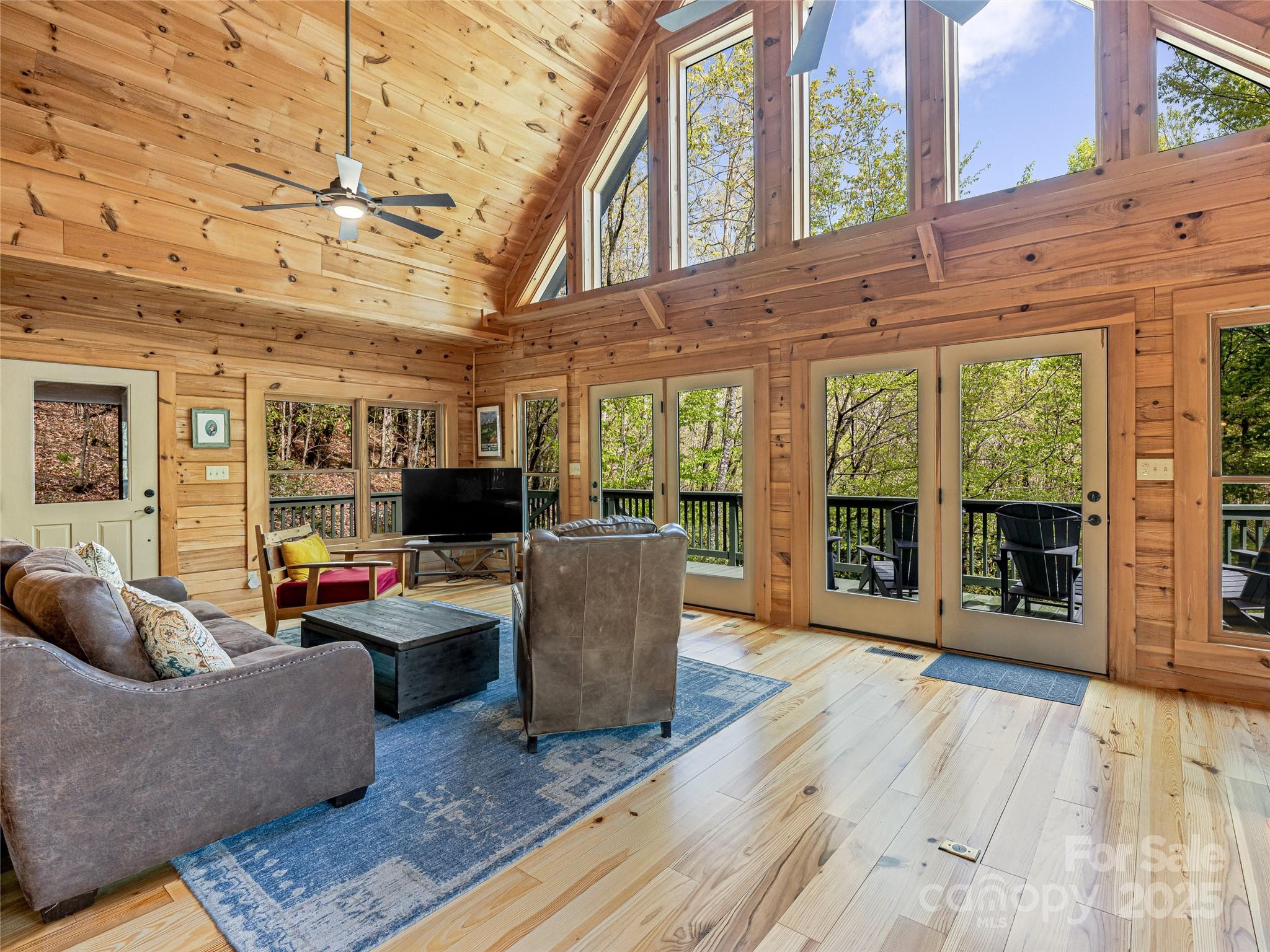 130 Greenfield Circle