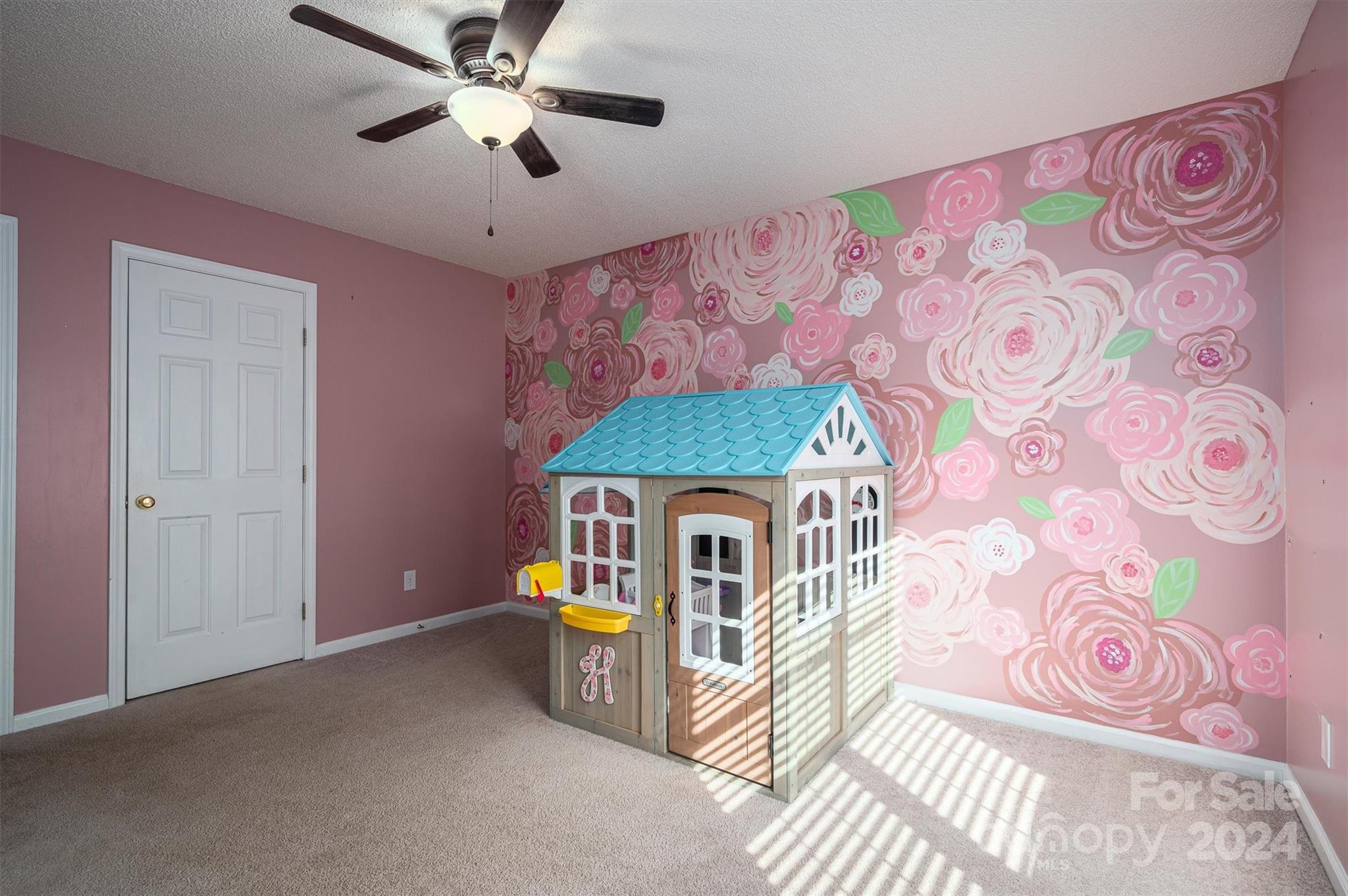 Hampton Creek - Residential