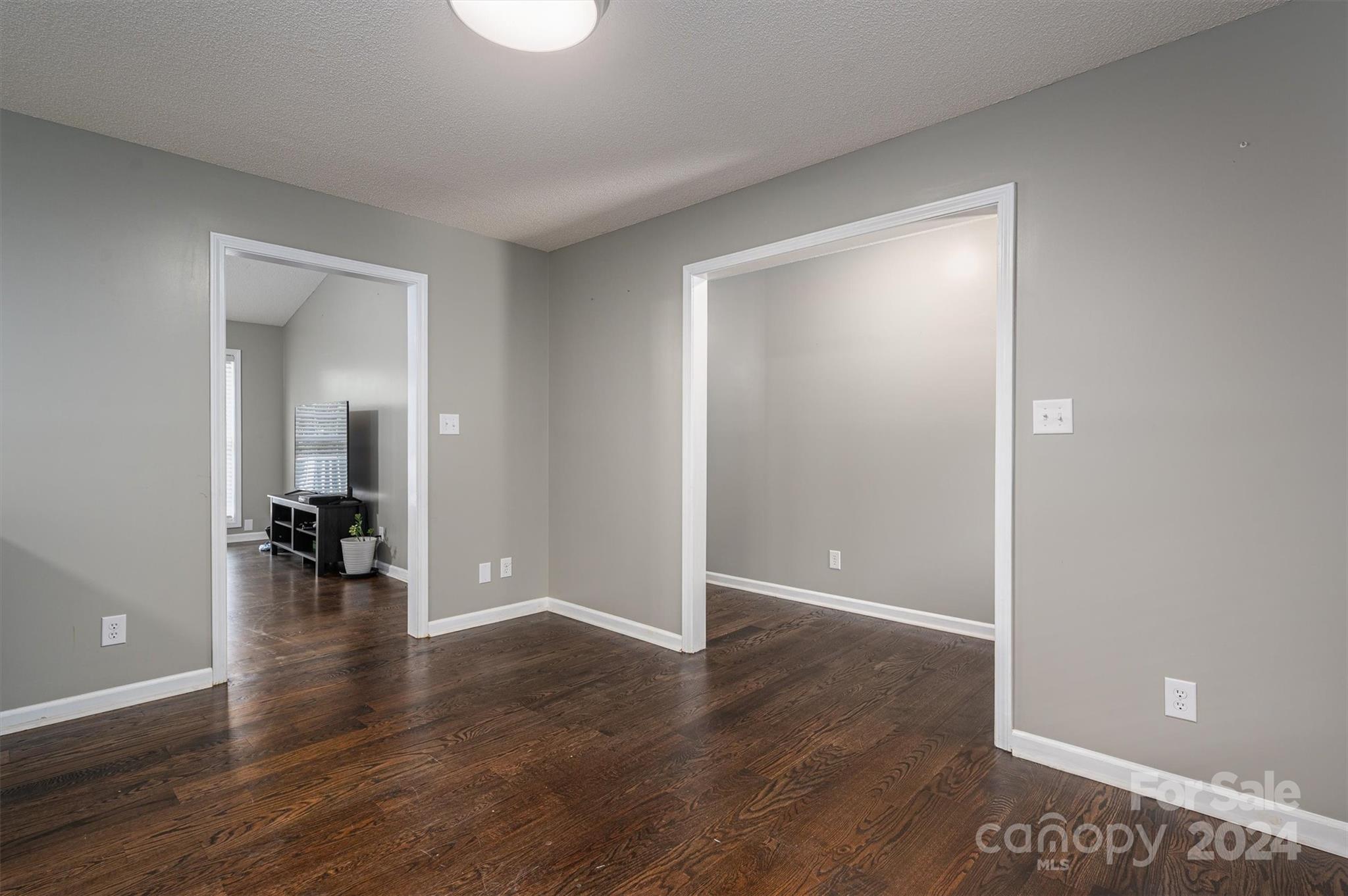 Hampton Creek - Residential