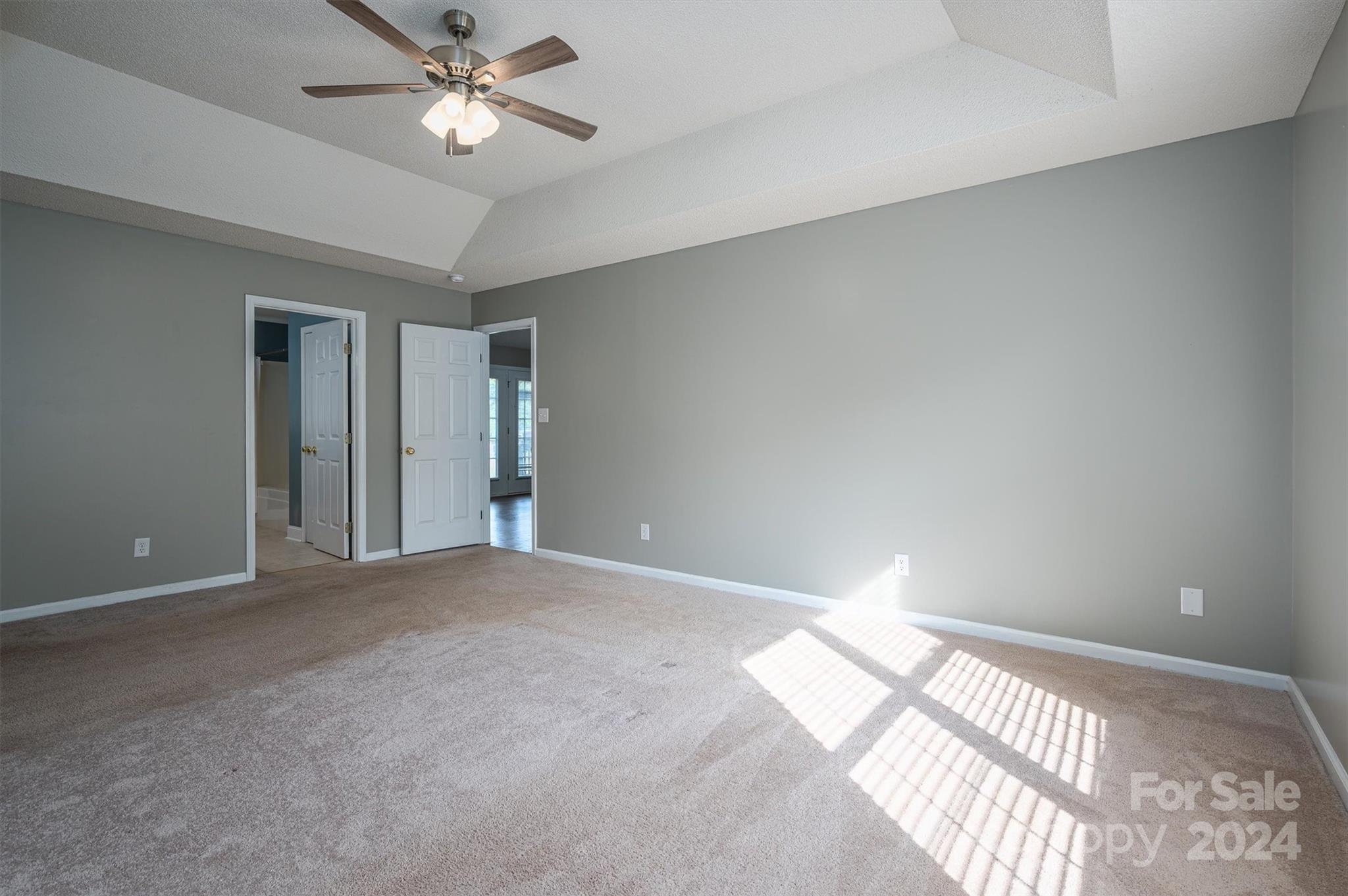 Hampton Creek - Residential