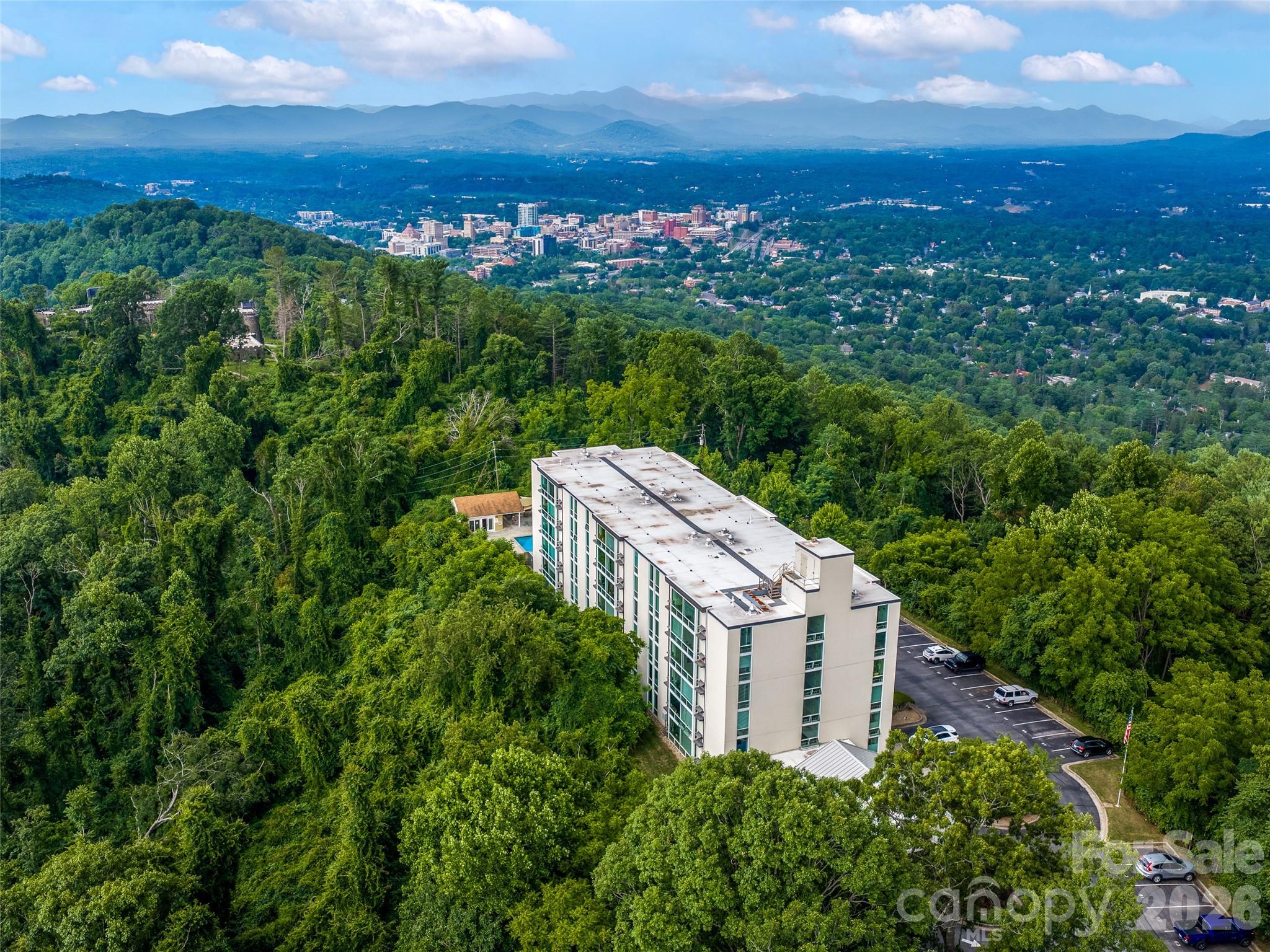 647 Town Mountain Road 309