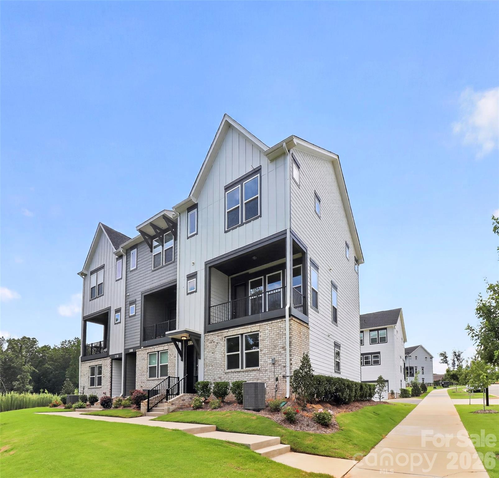 416 Nathaniel Way