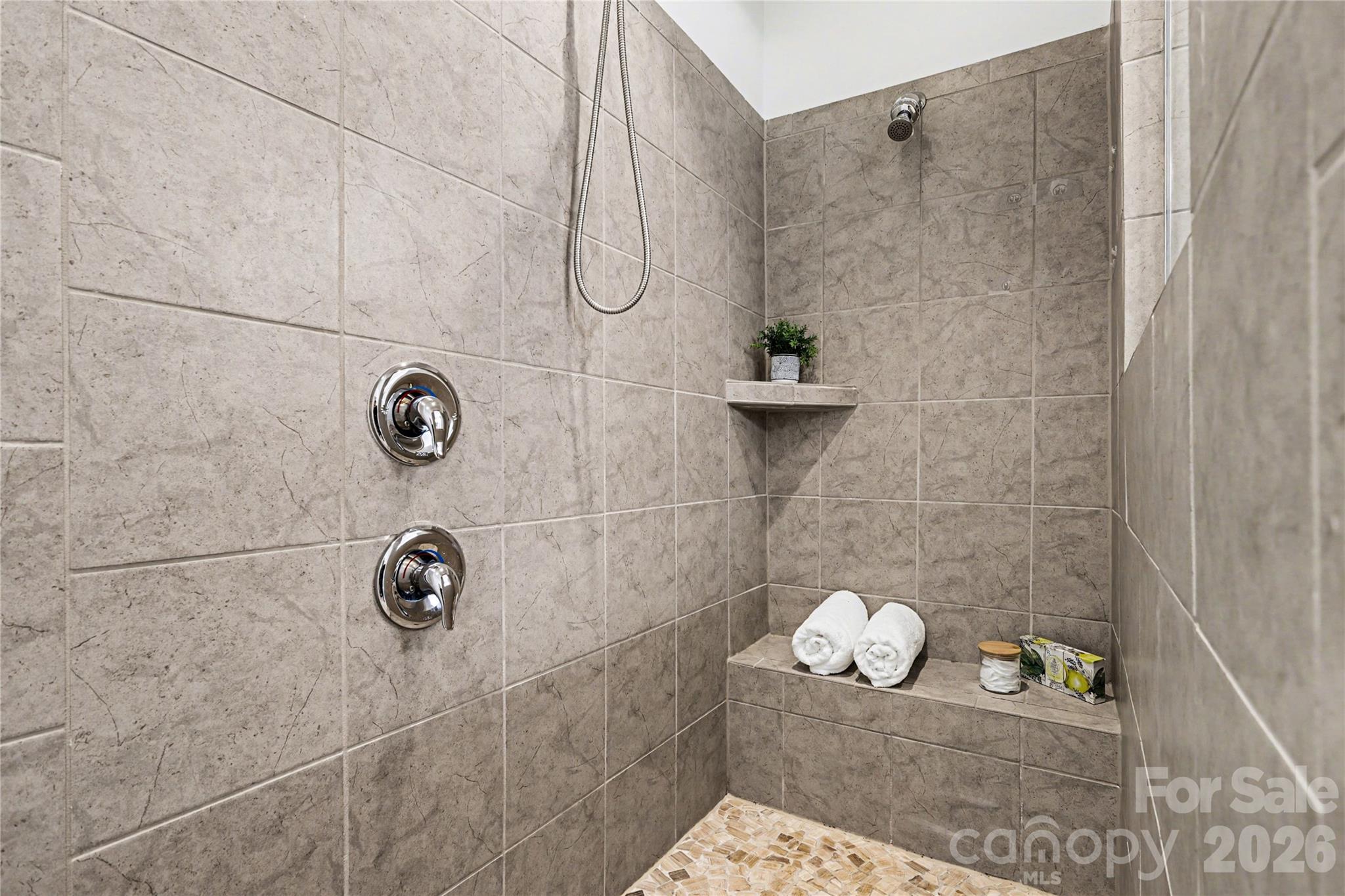 Cameron Creek - Residential