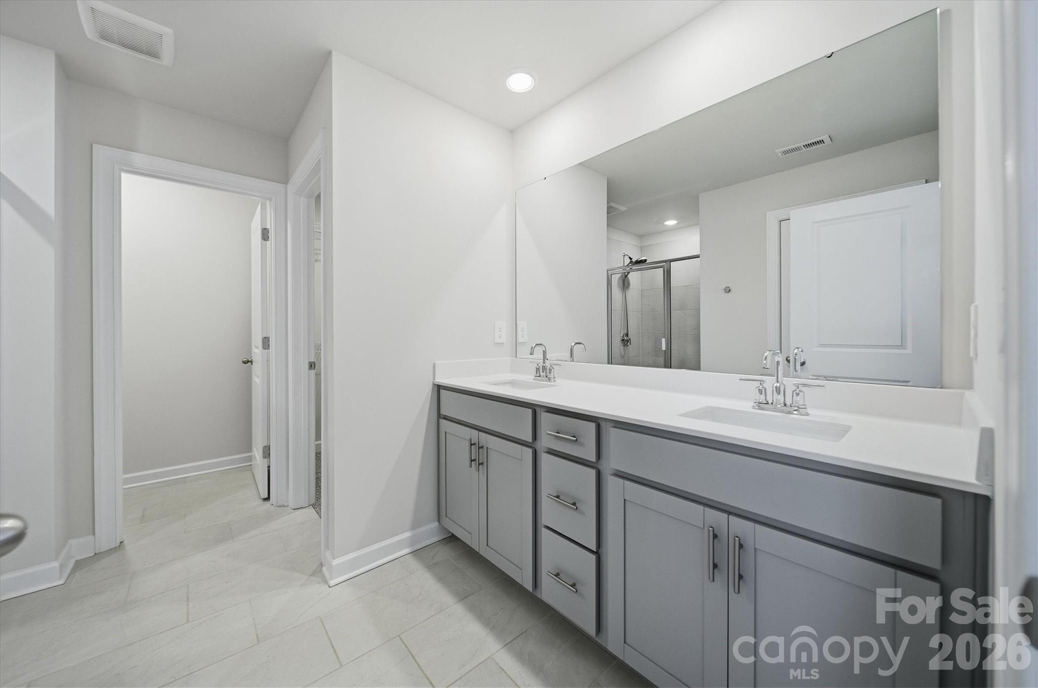 Walnut Reserve - Residential