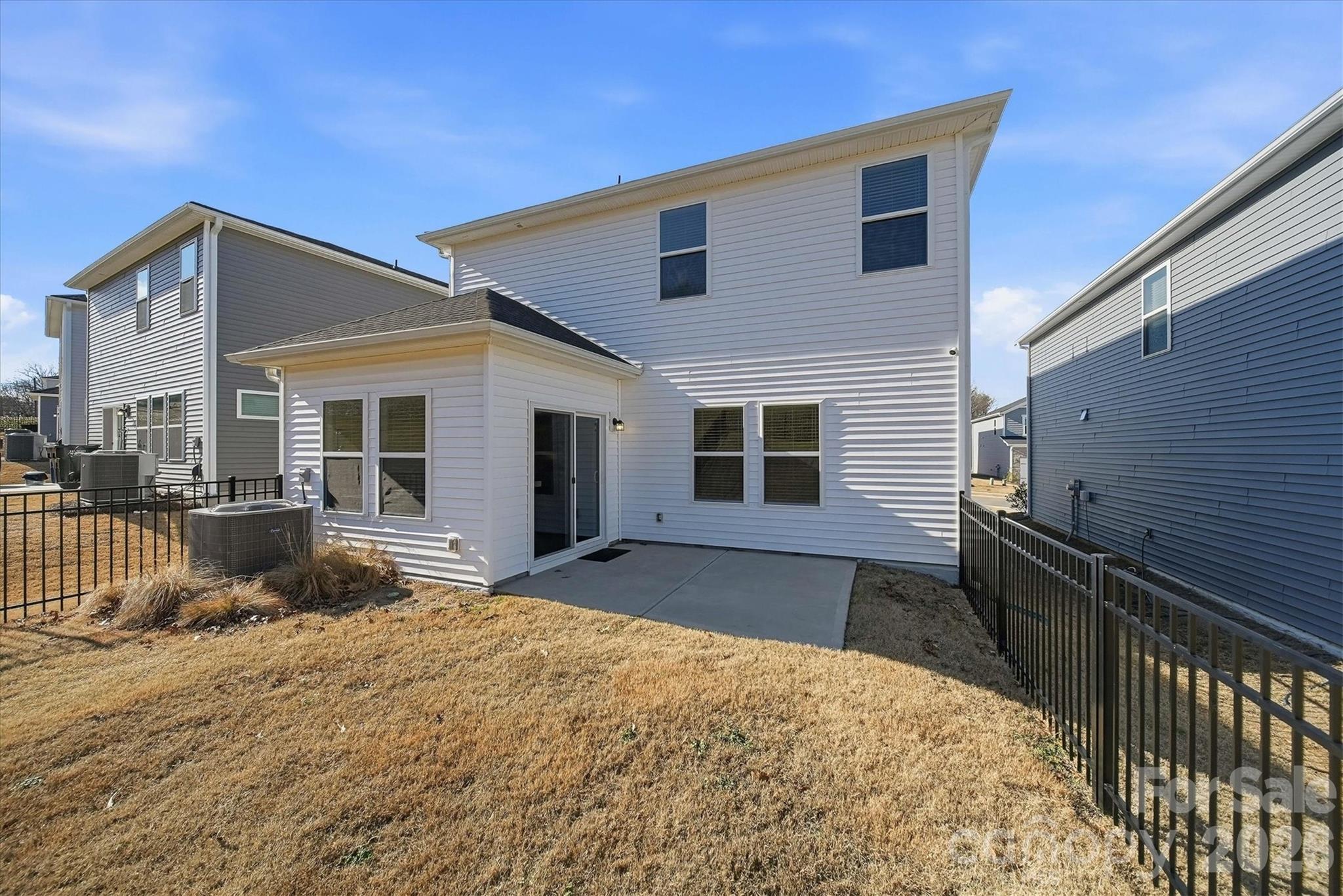 Walnut Reserve - Residential