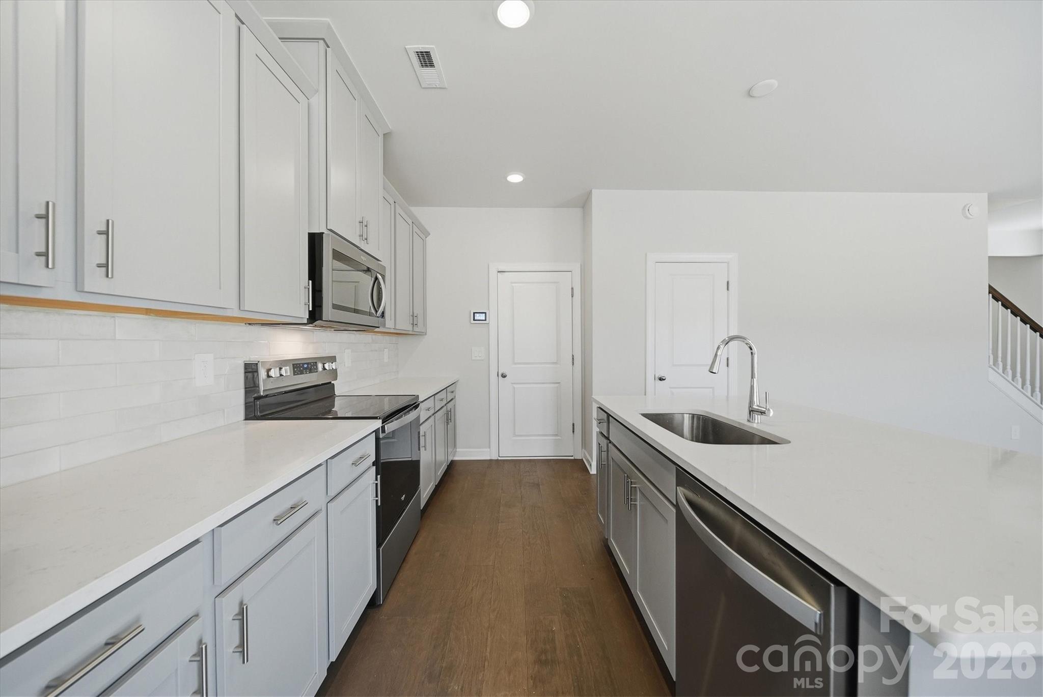 Walnut Reserve - Residential