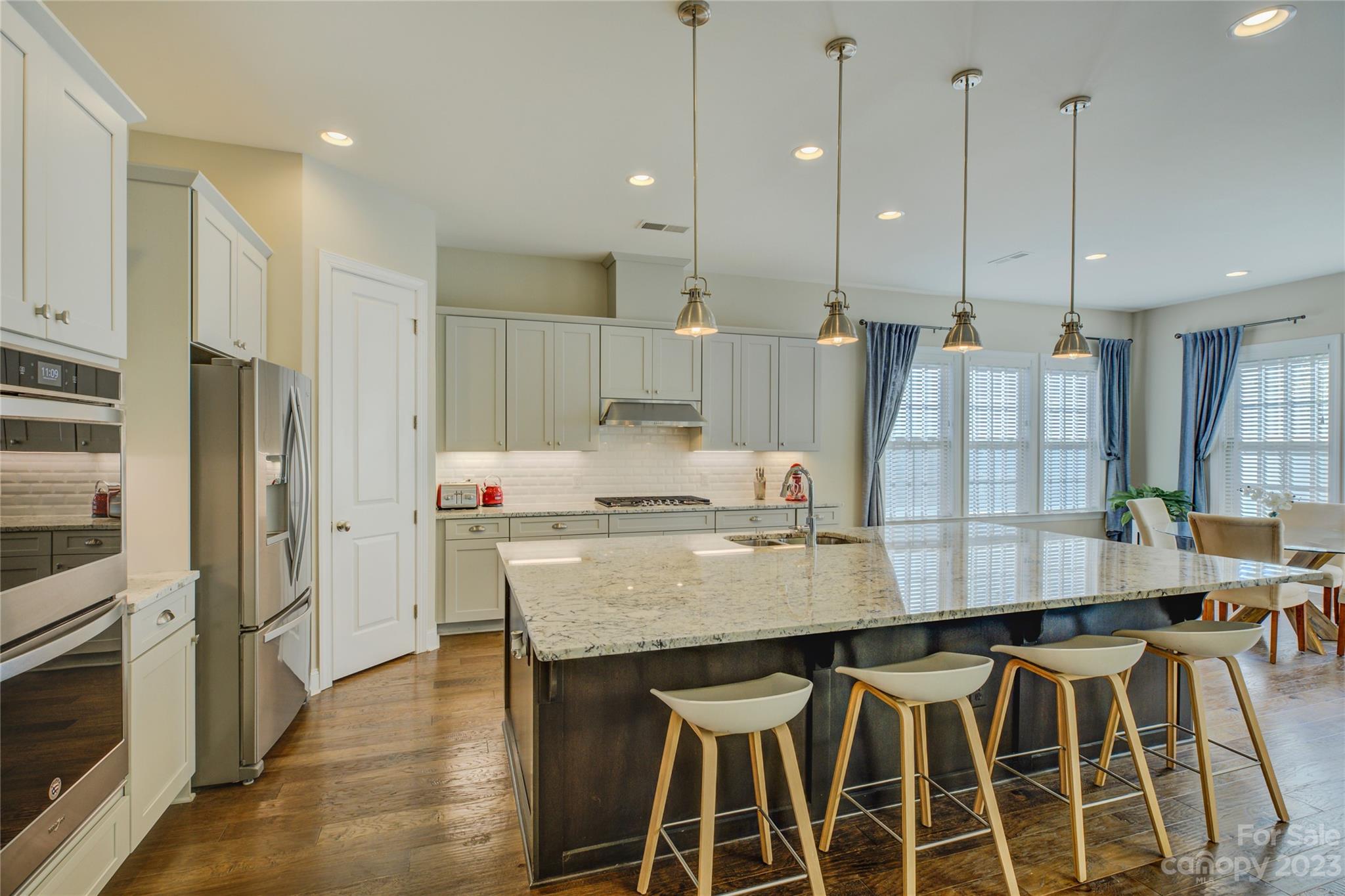 The Palisades - Residential